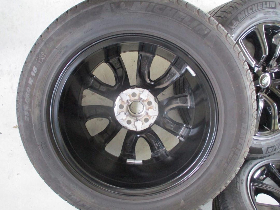wheels discs tyres Range Rover Evoque R18 M+S 18r