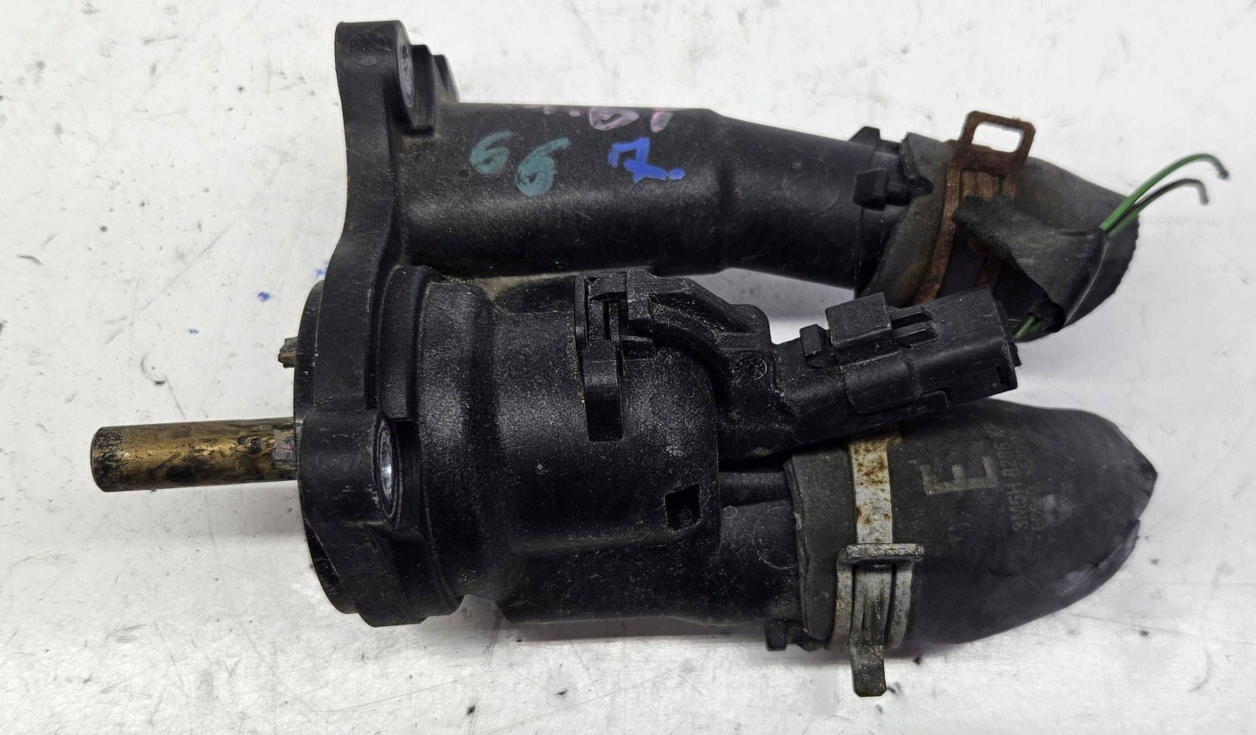 Ford Focus 2 II 1.6B csomag termostatu 7s7g-6l721-ab