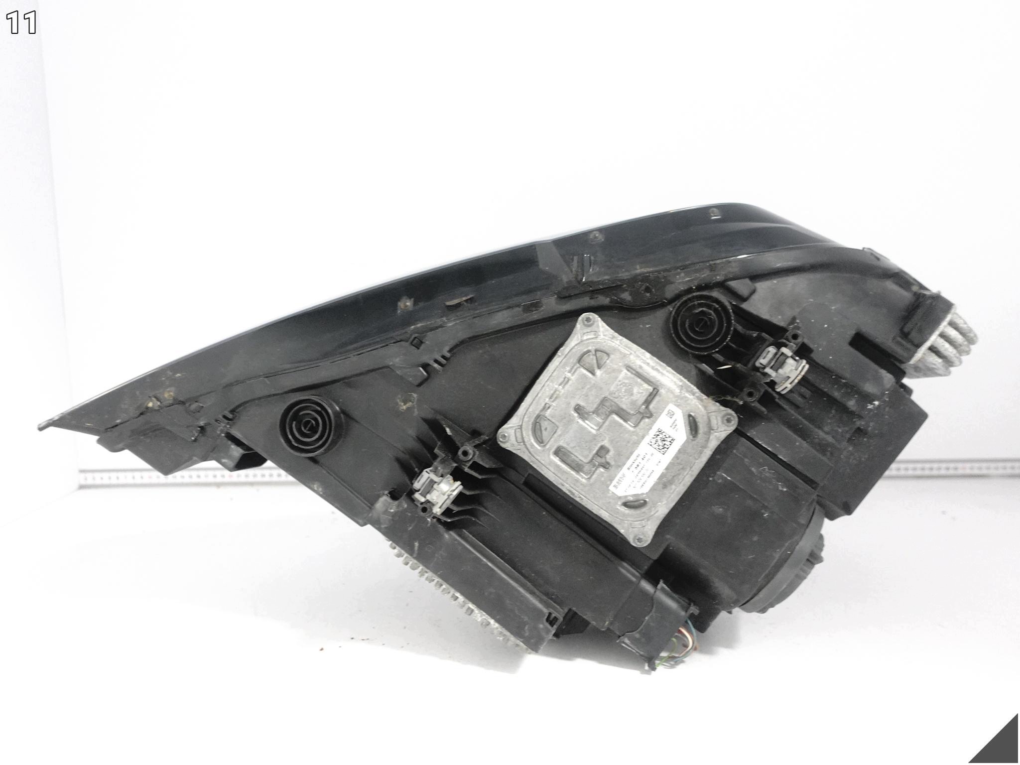 BMW i8 I12 I15 14- light FULL LED + MODULY front left dismantling EUROPA