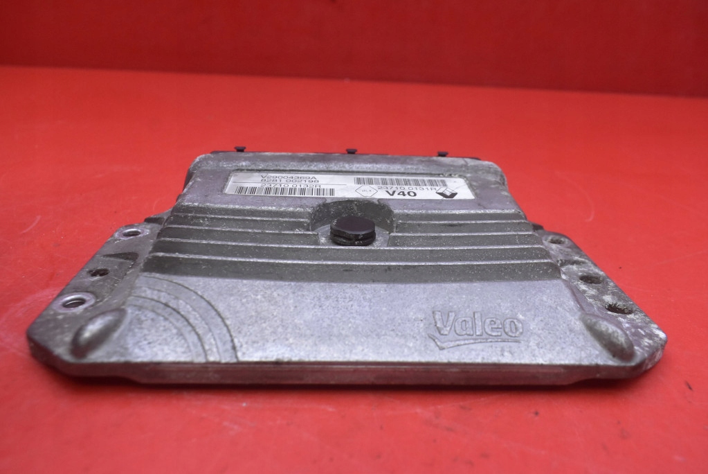 control unit computer of the engine 237100131R RENAULT MEGANE 3 III 1.6 16V 110 KM