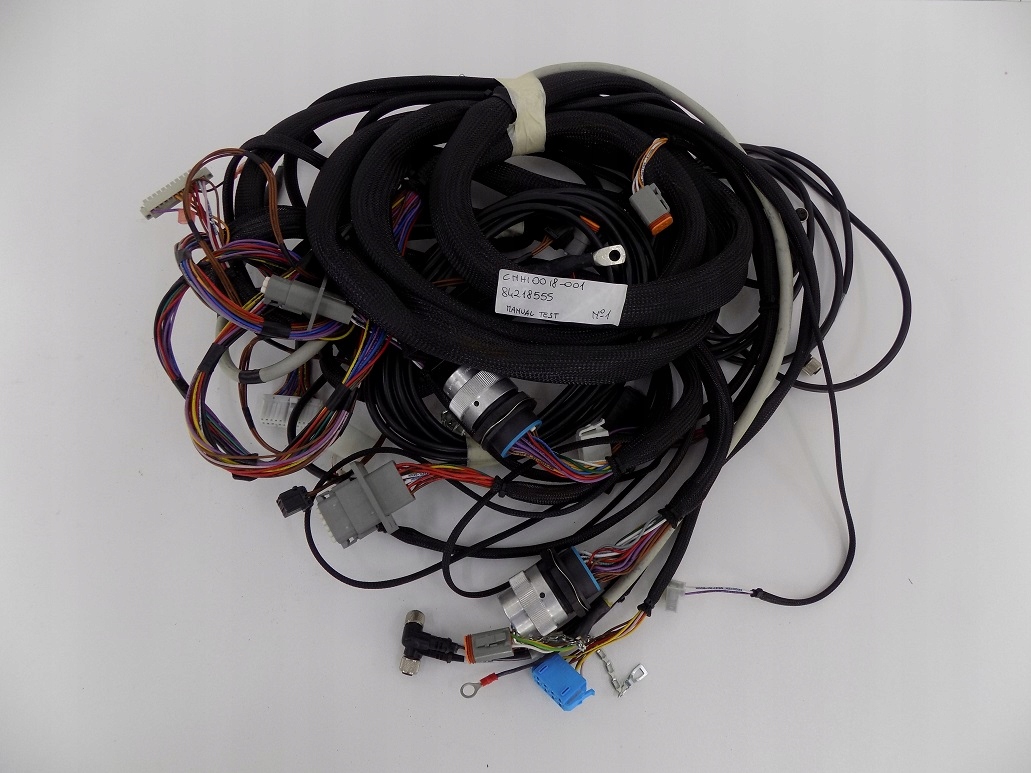 CNH CASE NEW HOLLAND УСТАНОВКА 84218555