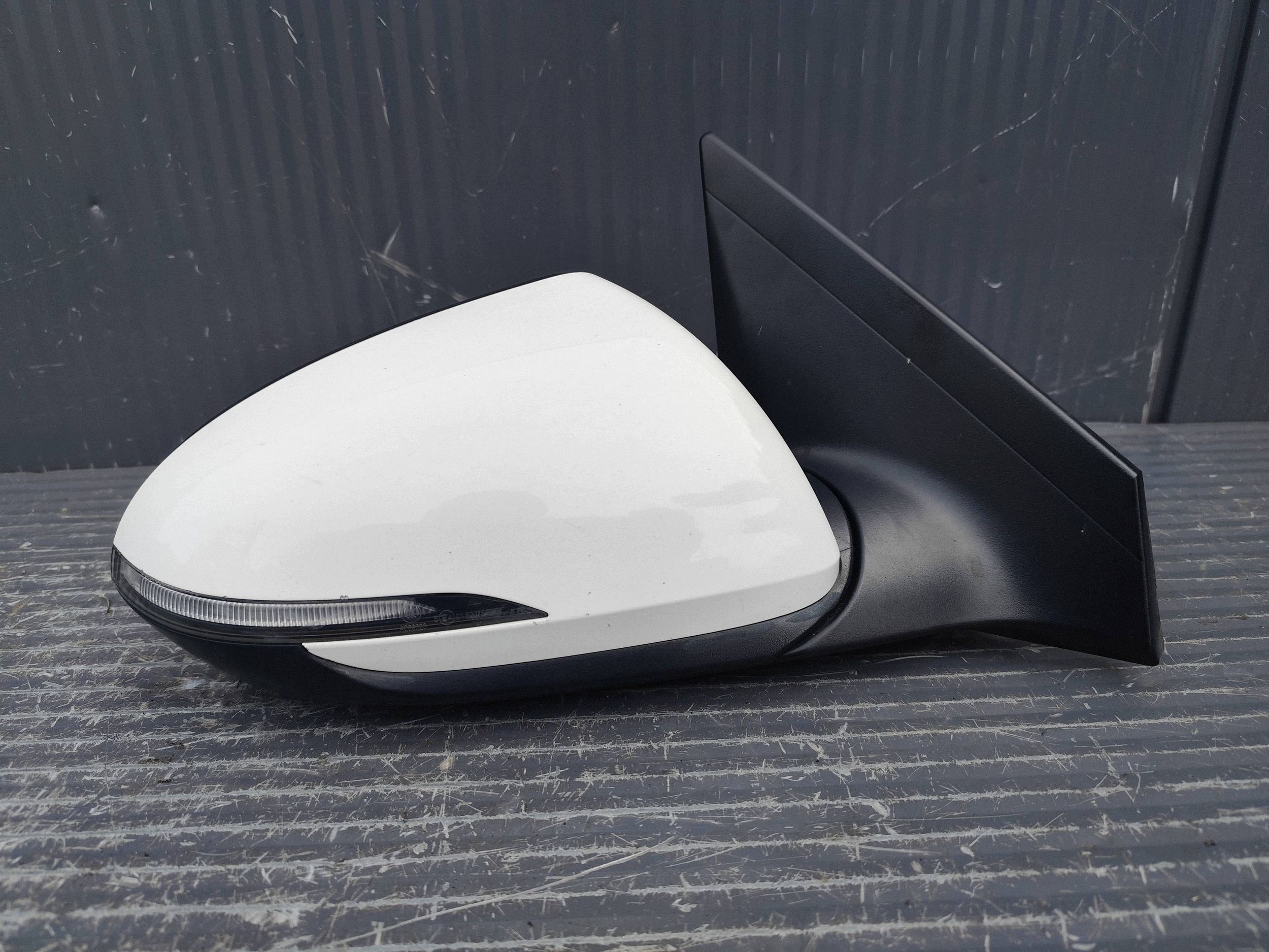 HYUNDAI ELANTRA VI LIFT mirror right 8 PIN