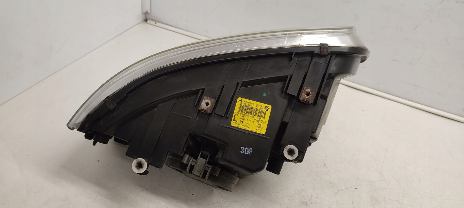 light front front left VW T5
