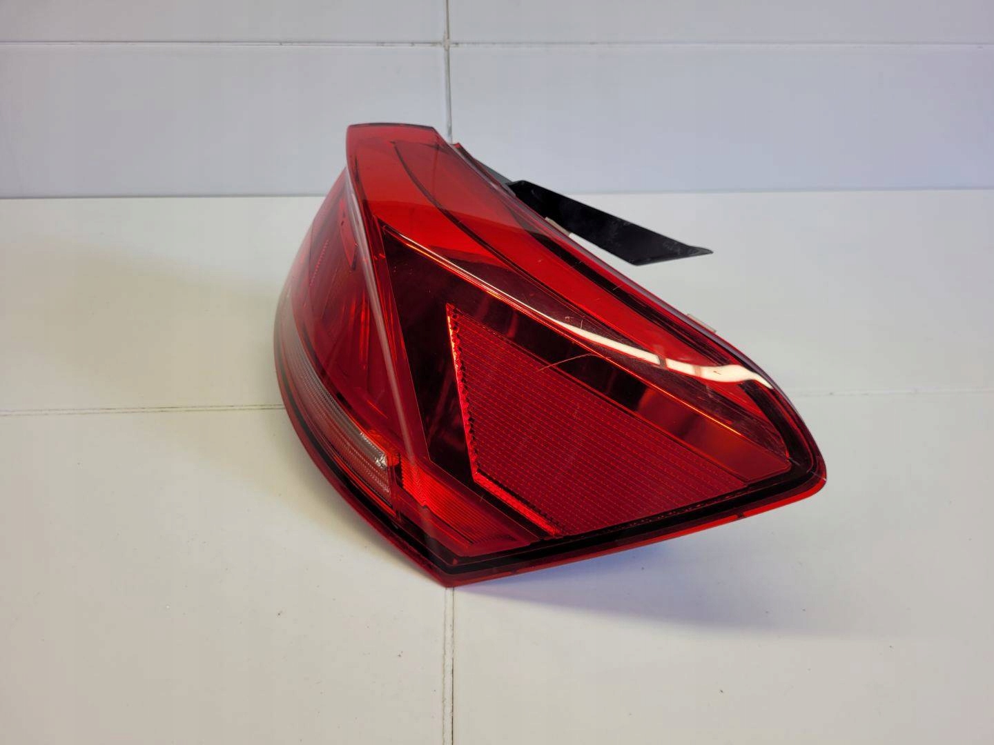 light rear right side Volkswagen T-Roc 2019 2GA945096