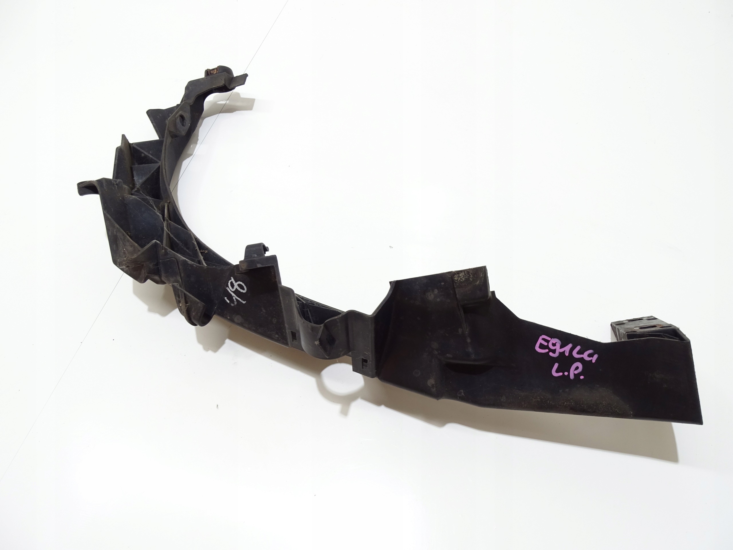 support holder lights left front BMW E90 E91 LCI OE 7138401