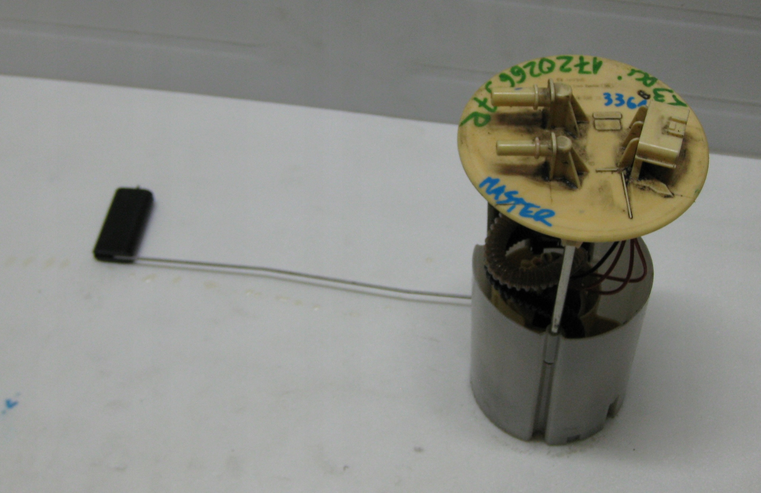 RENAULT MASTER OPEL MOVANO III 2.3 DCI feed pump float