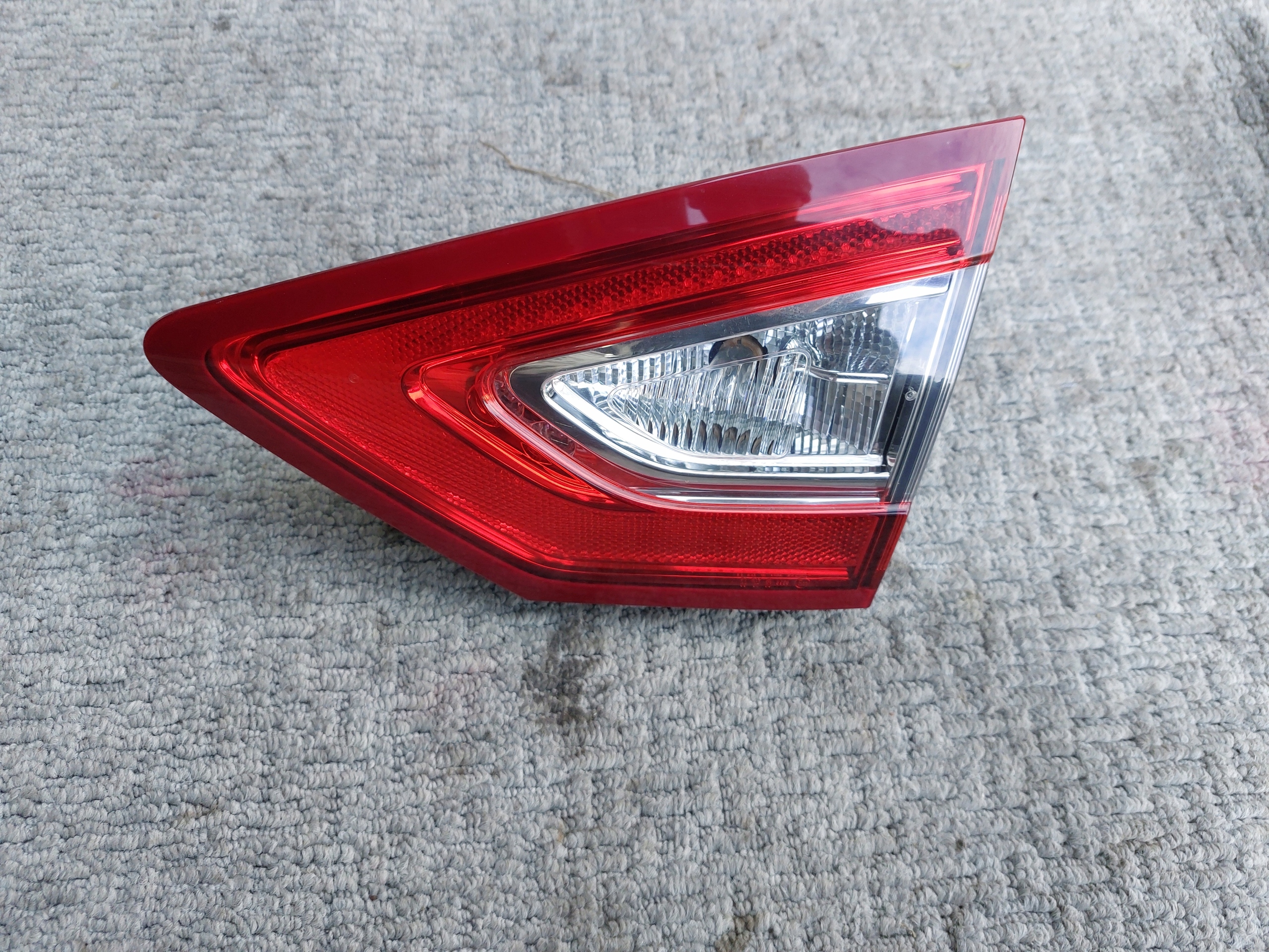 FORD MONDEO MK5 HB 14- light right rear bonnet LED 17r