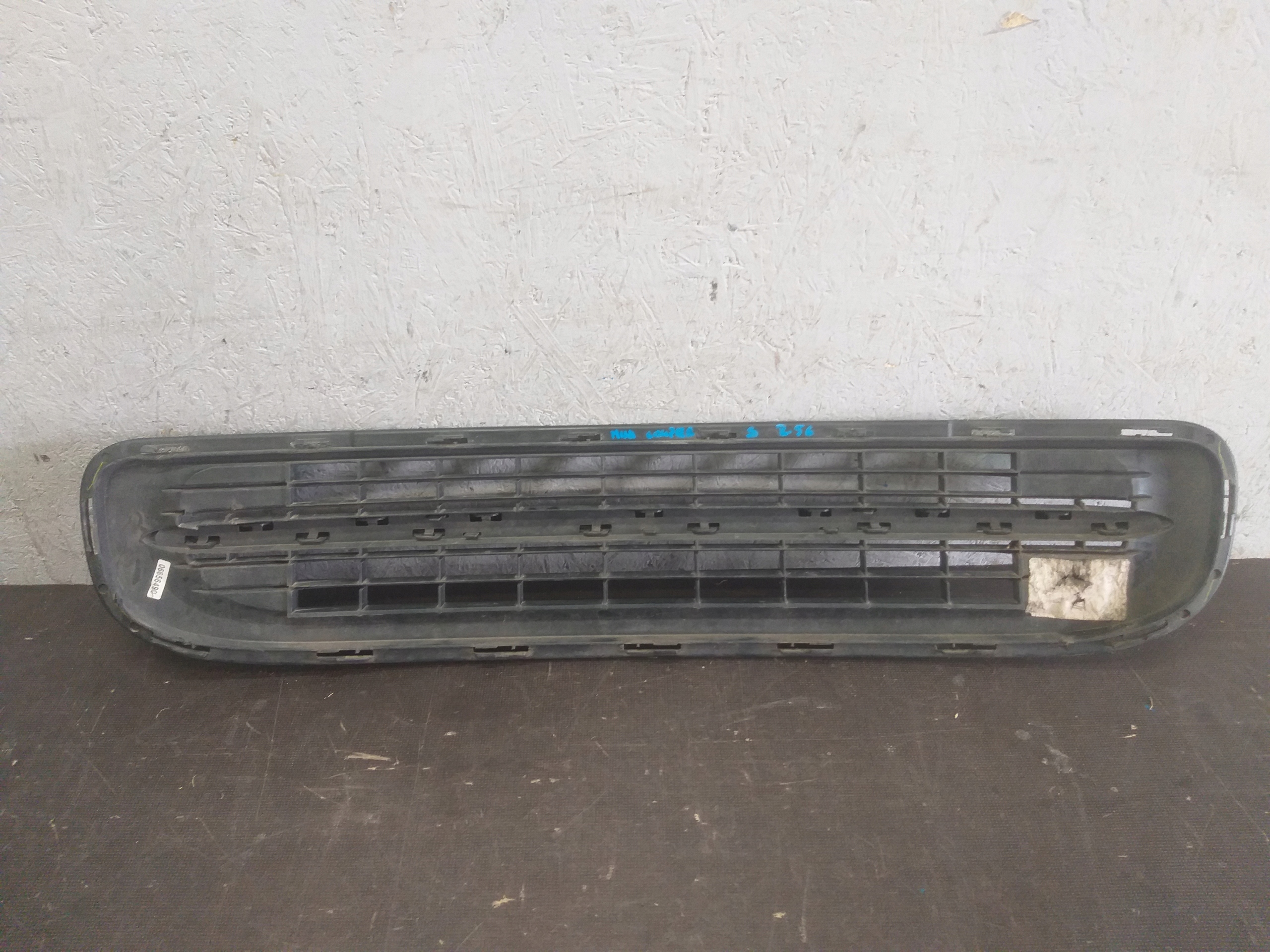 BUMPER FRONT GRID CENTRAL MINI COOPER S R56