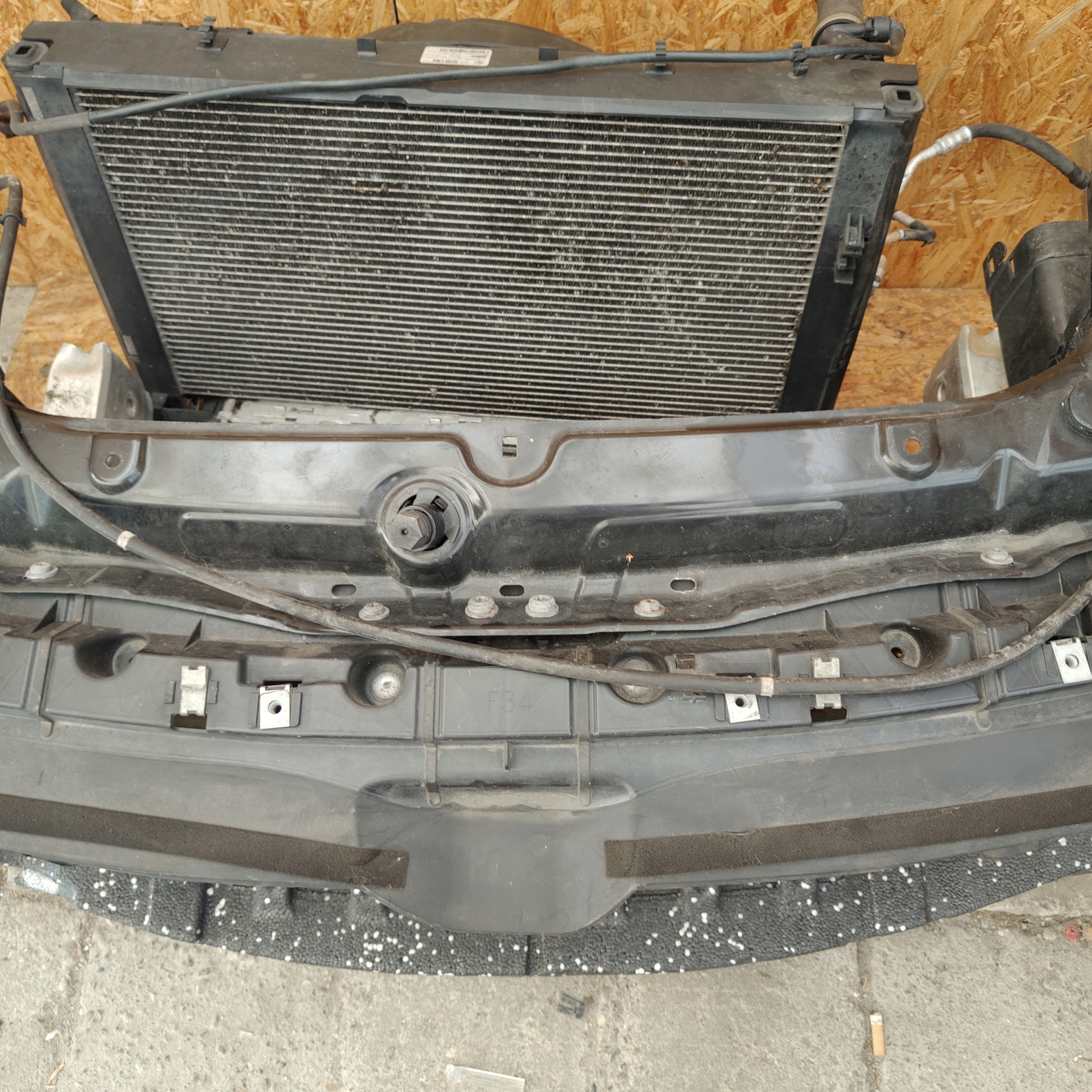 support panel for radiators sider radiator BMW 3 F34 GT M PAKIET 3.0