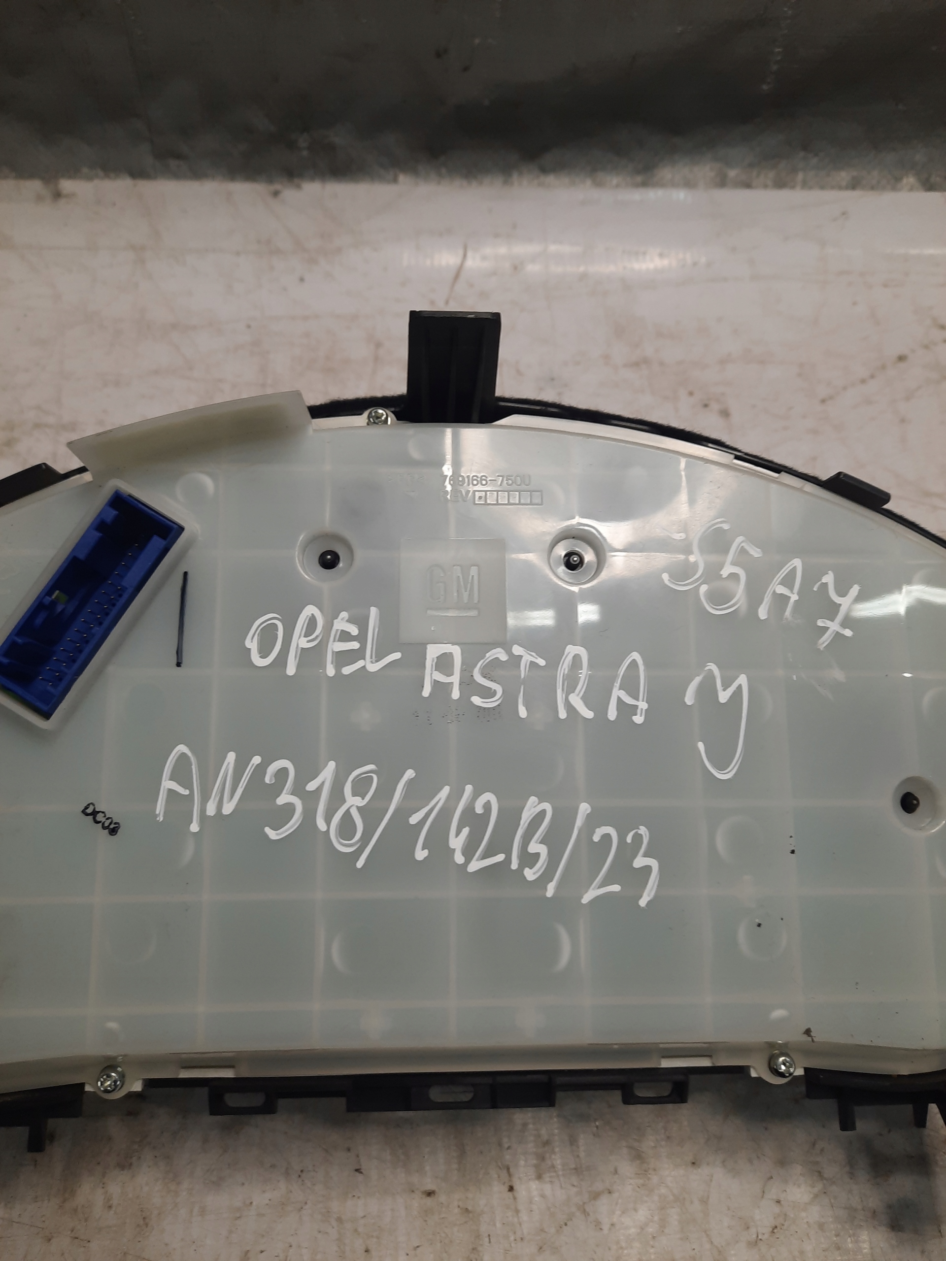 dials dials ASTRA J 1.7CDTI 600775881 UK