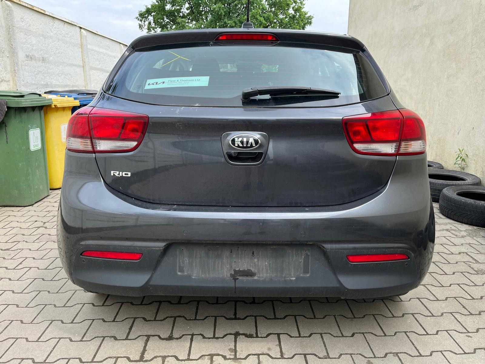 KIA RIO IV КРЫШКА ЗАД. ЗАДНЯЯ В СБОРЕ КАМЕРА ЦВЕТ 2017-