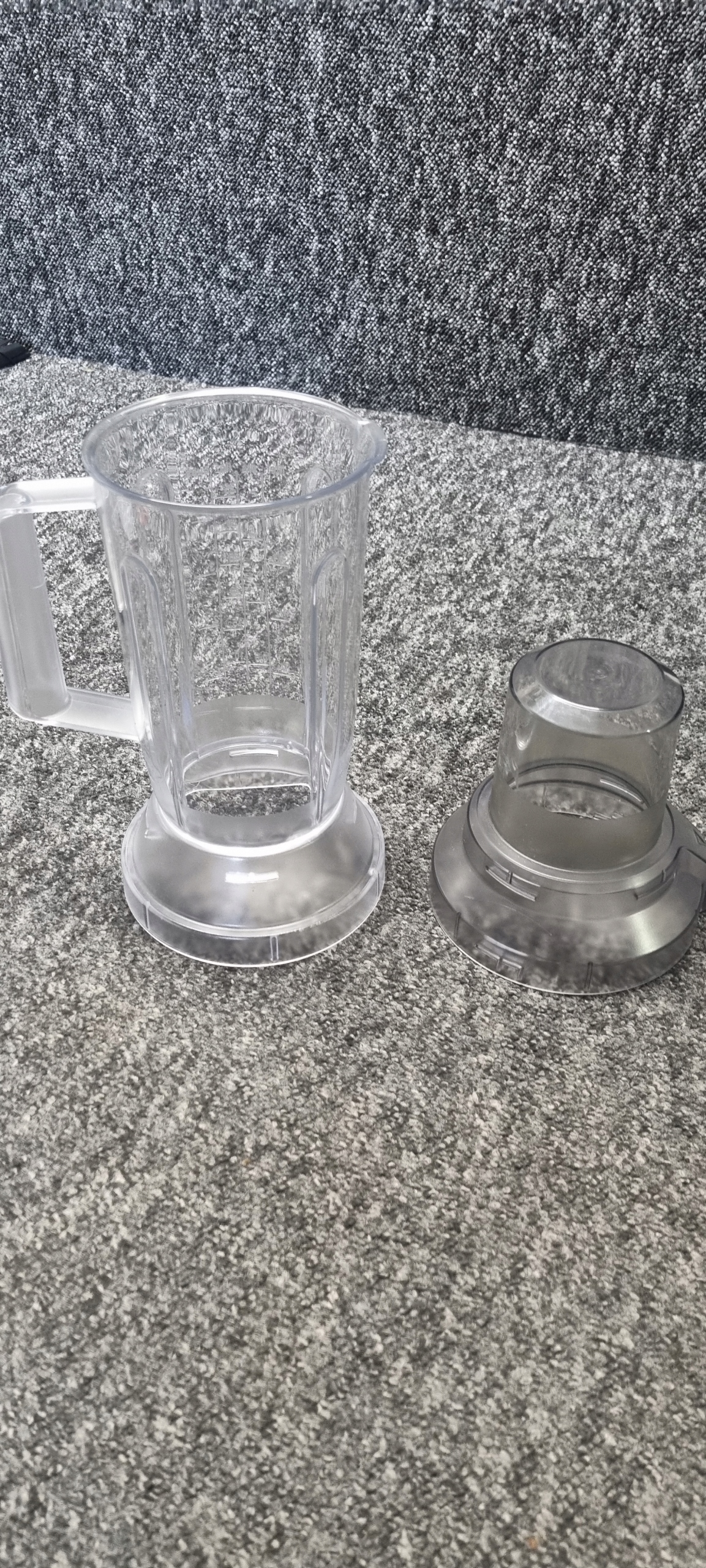 B359 Robot kuchenny Bosch MCM3501M OPIS!!!!!! Pojemność misy roboczej 2.3 l