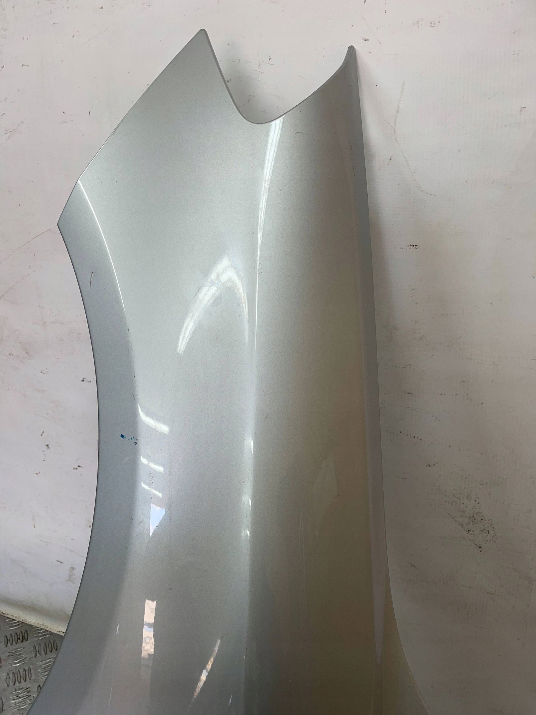 fender front front left Mercedes-Benz B W246 246