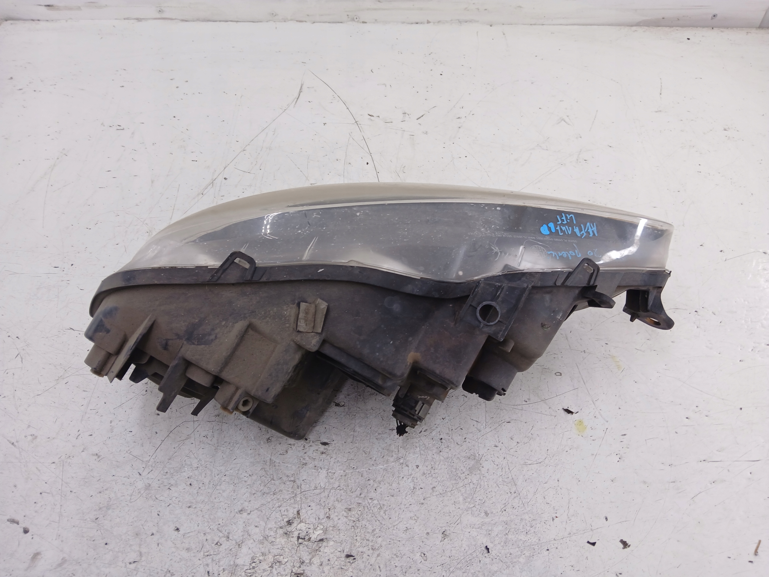 ALFA ROMEO 147 LIFT light left front DO POLERKI