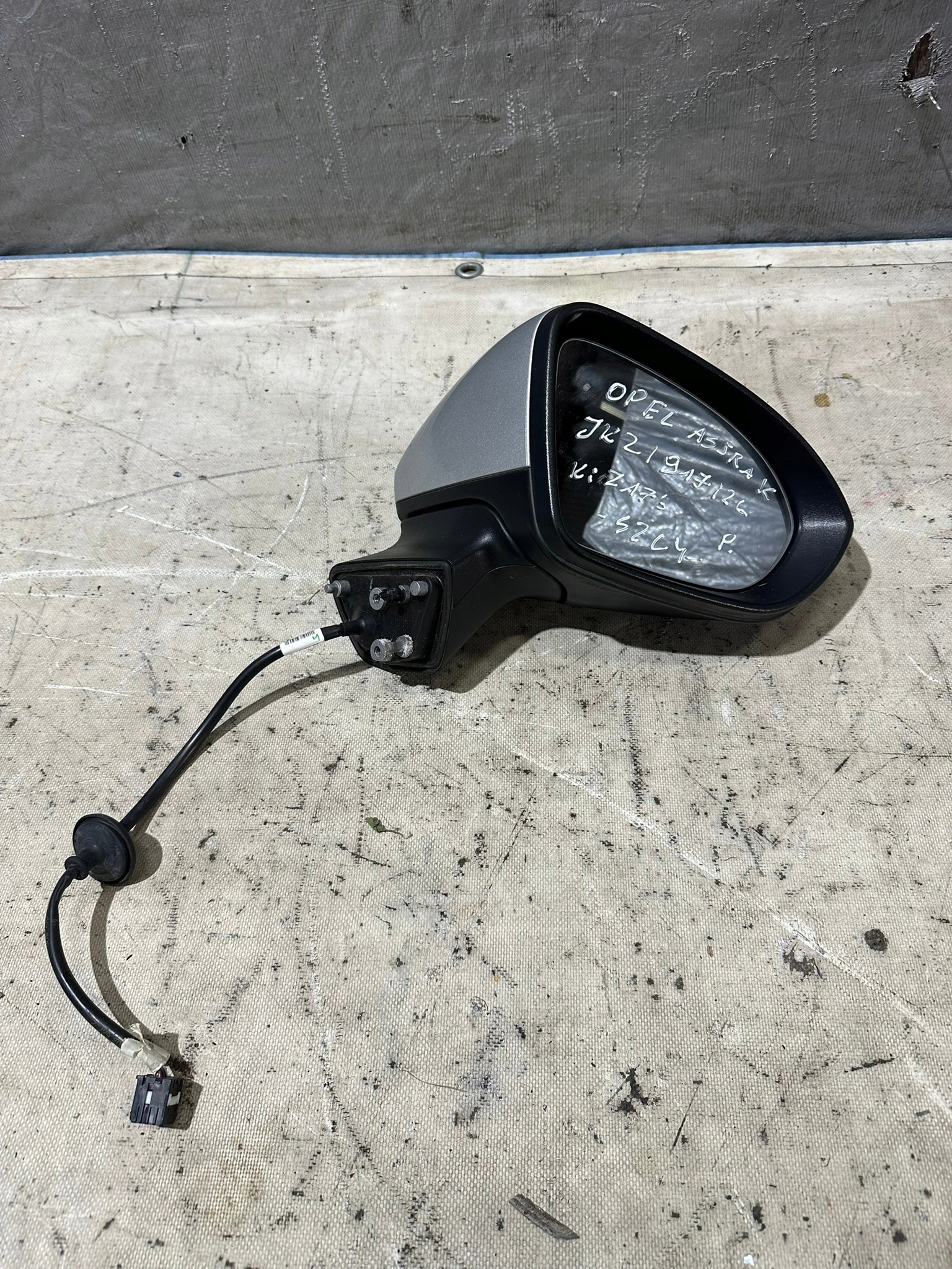 mirror right 5PIN OPEL ASTRA K KOMBI 2019R.