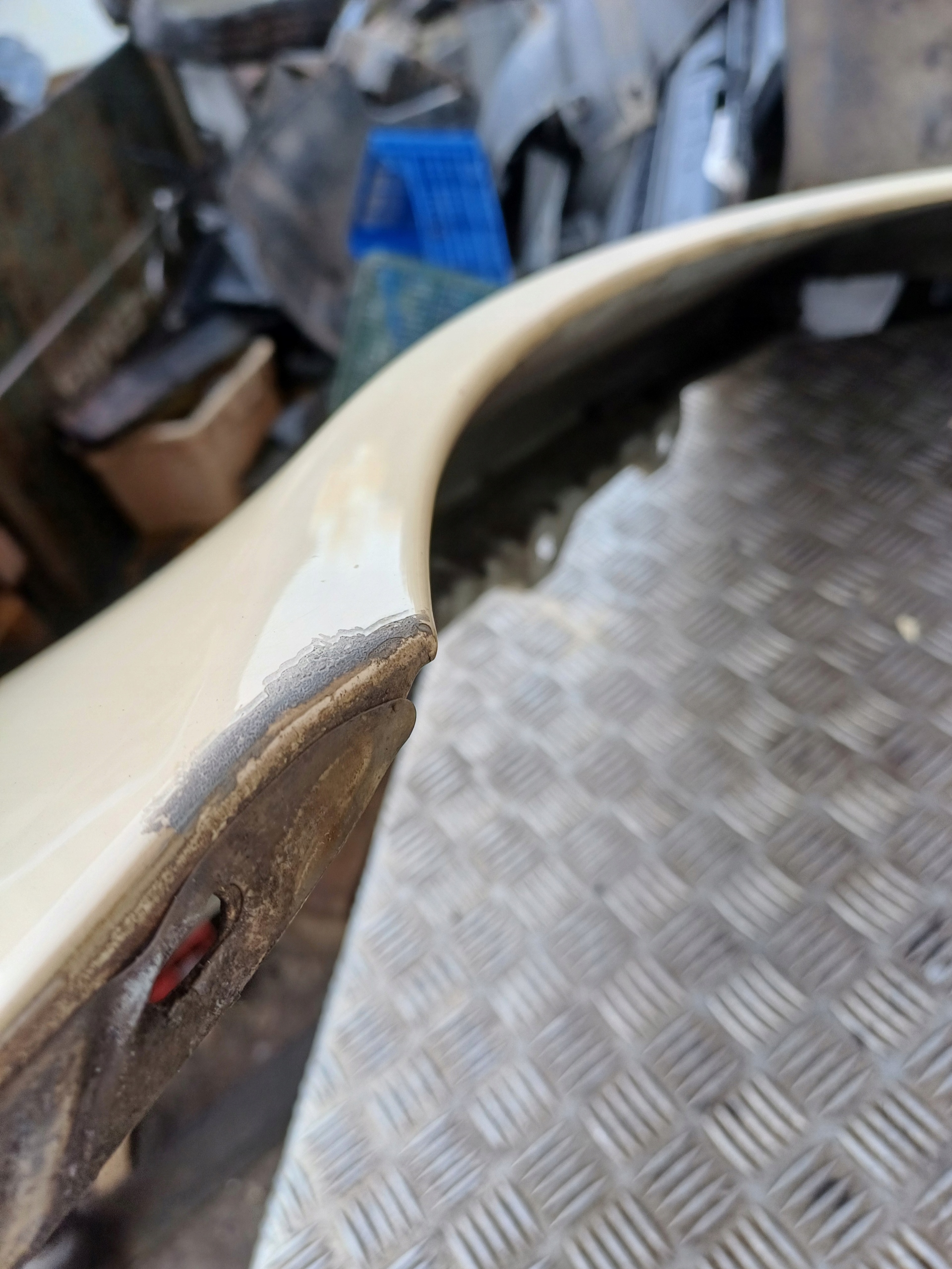 MERCEDES W211 LIFT fender left front 623