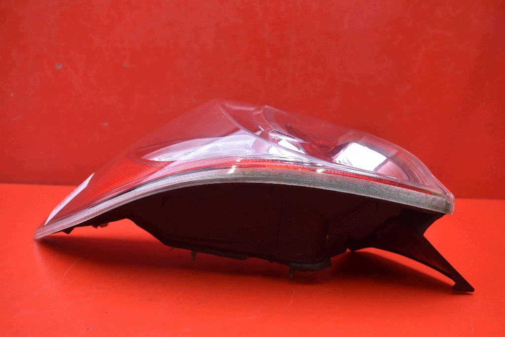 licht links heck hinten P8239 MAZDA 3 2 II BL HB LIFT 09-13