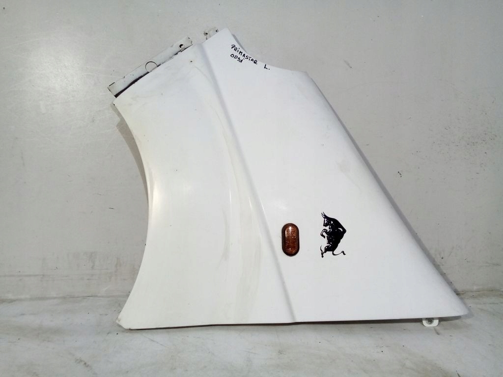 Nissan Primastar fender left OD31