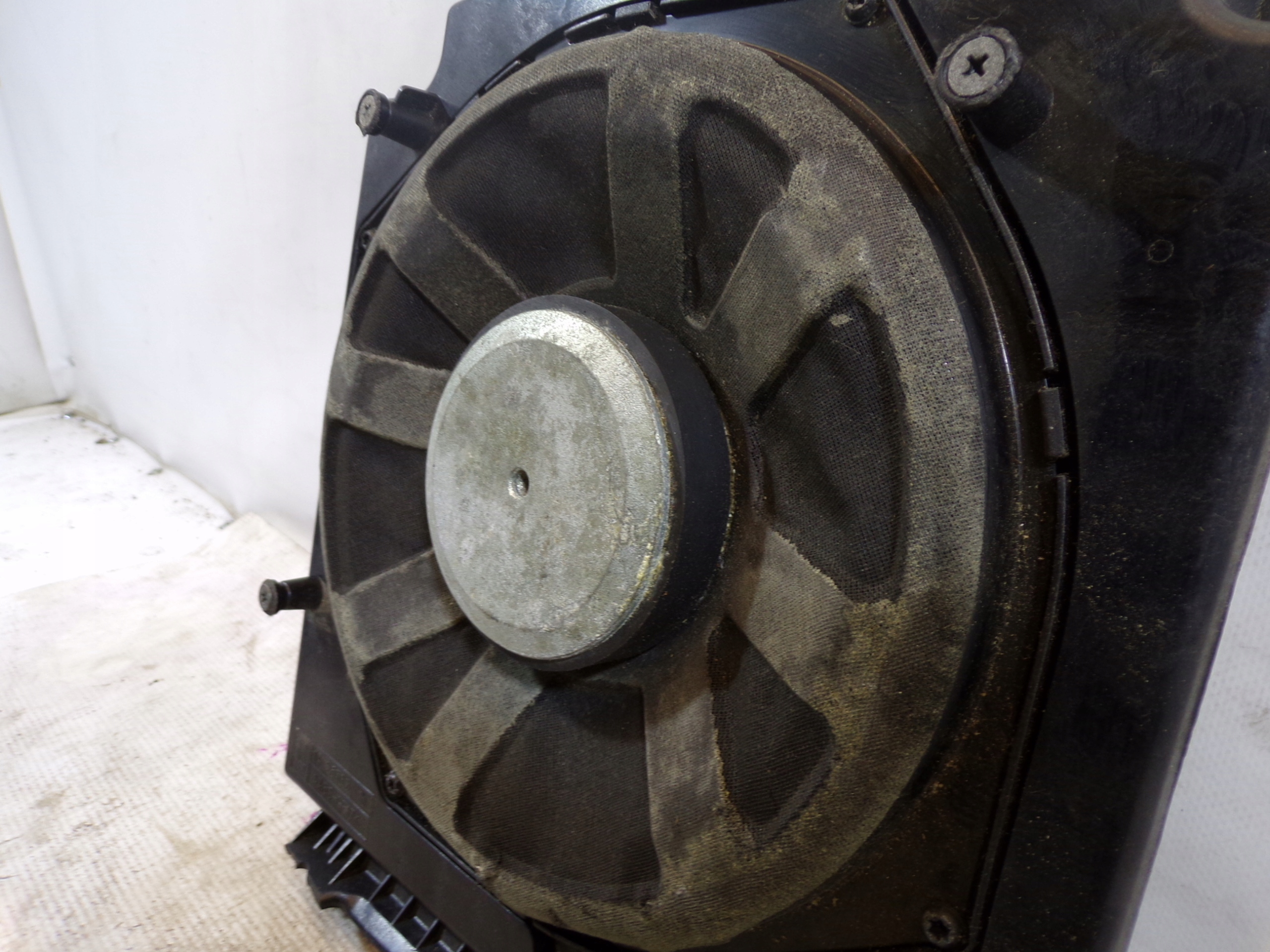 speaker NISKOTONOWY SUBWOOFER BMW 65136919355-03