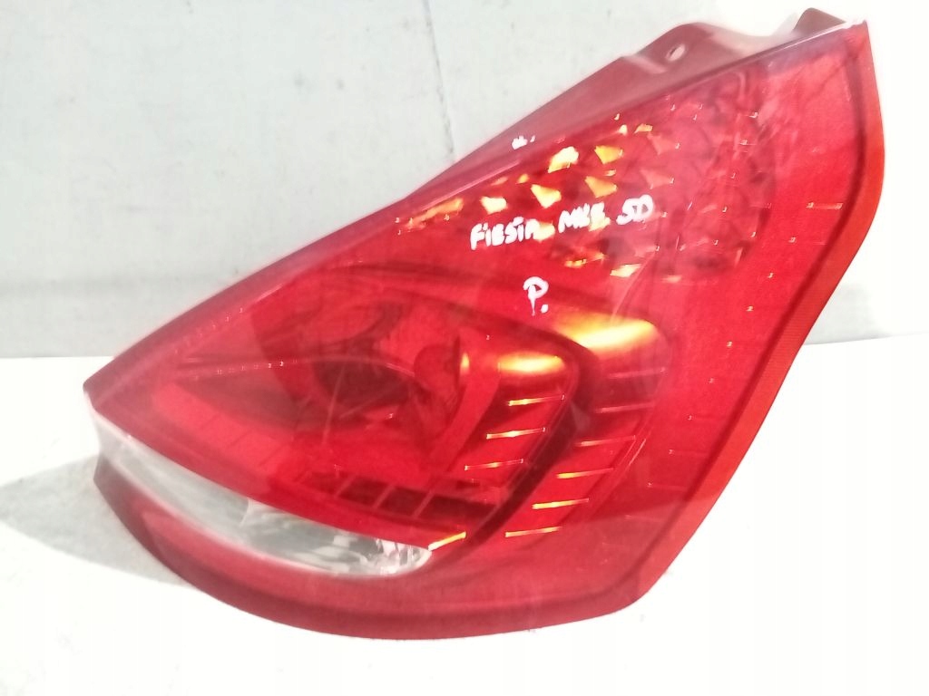 Ford Fiesta MK7 5D light right rear part rear