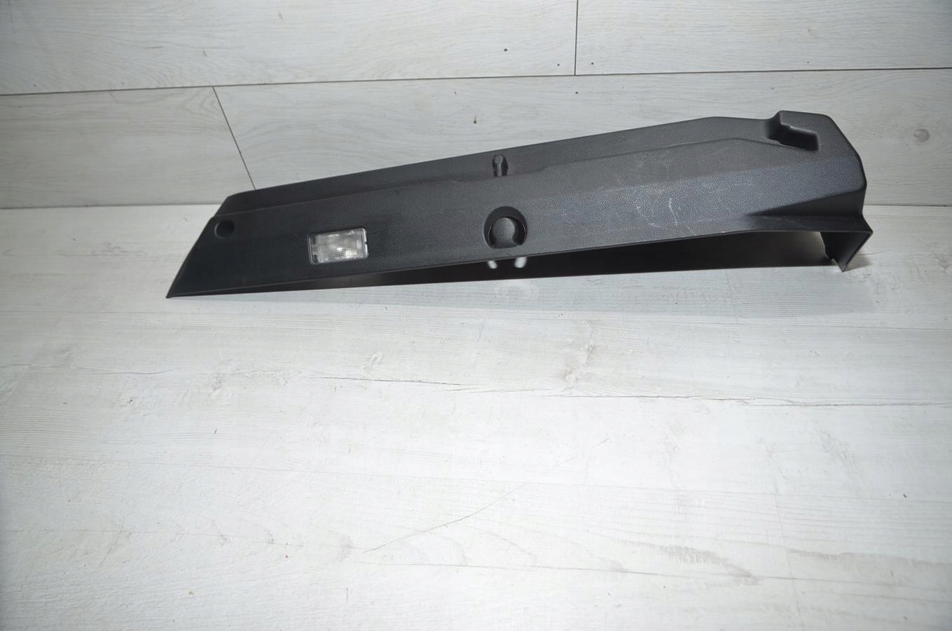 holder polki left rear part Dacia Duster II 18r