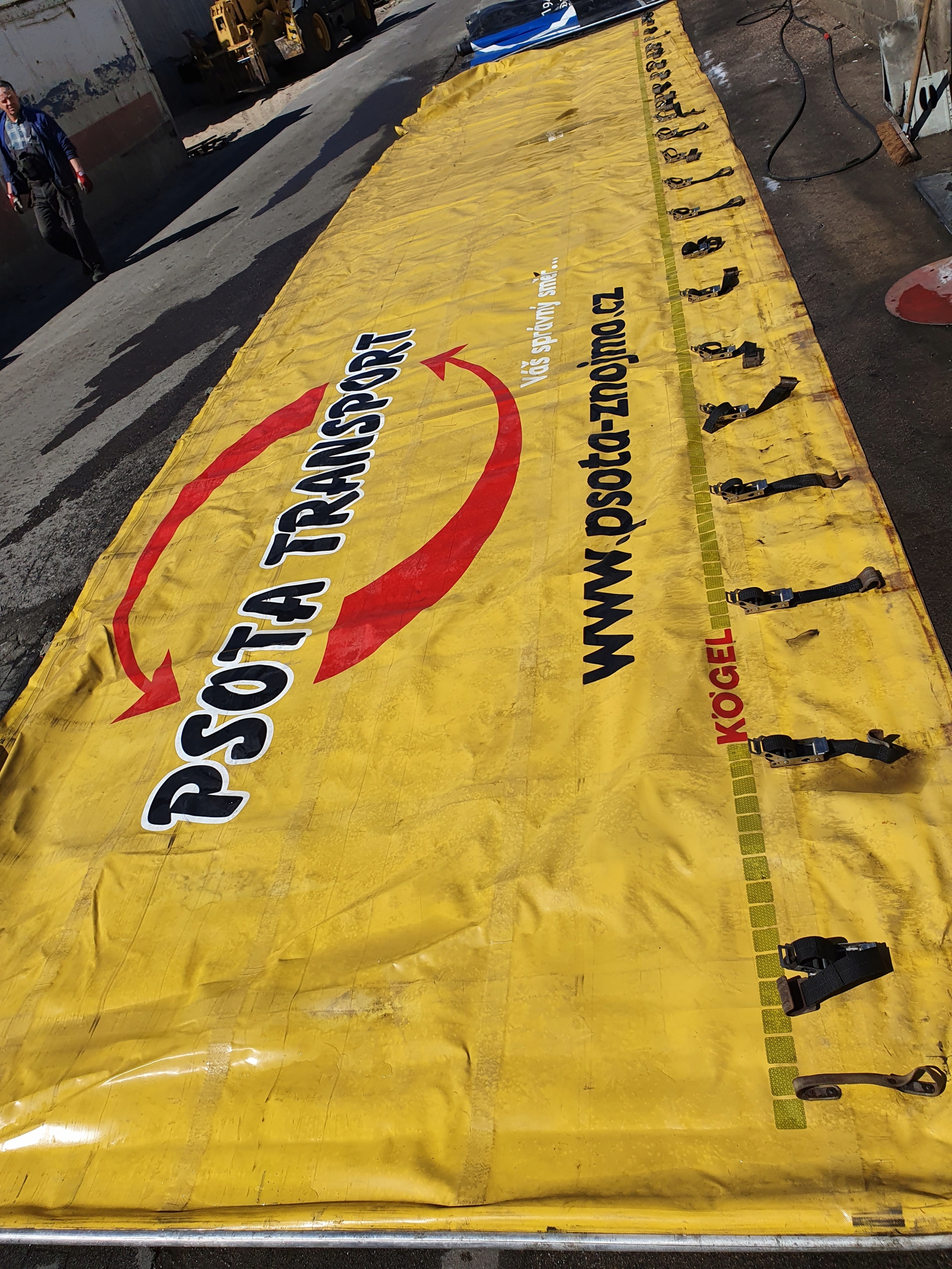 БРЕЗЕНТ ЗАНАВЕС СТОРОНА ДЛЯ ПОЛУПРИЦЕПА ПОЛУПРИЦЕП 2014