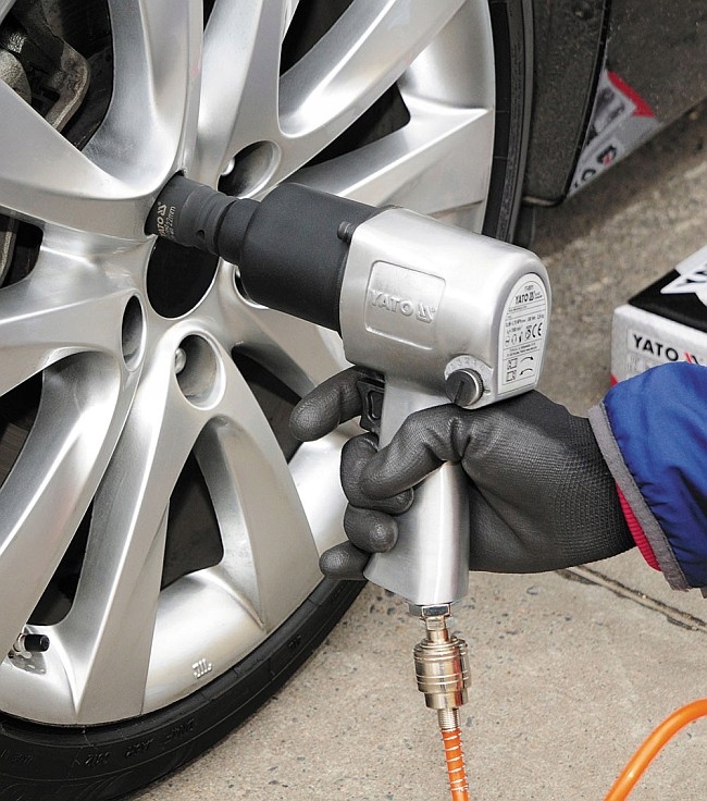 YATO KLUCZ UDAROWY Pneumatyczny 550 Nm YT-09511 Rozmiar trzpienia 1/2''