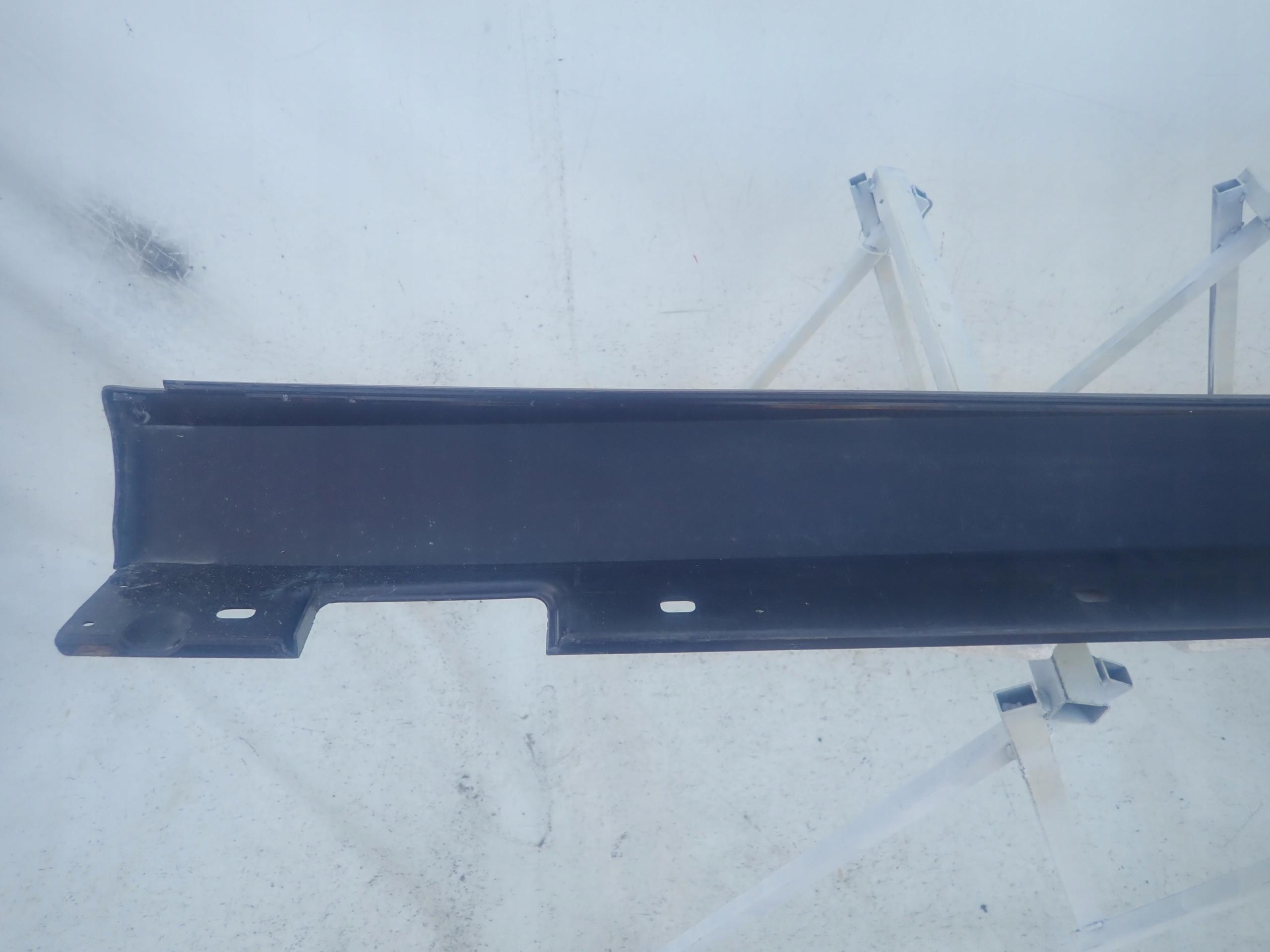 MERCEDES E-KLASA W212 threshold moulding threshold left
