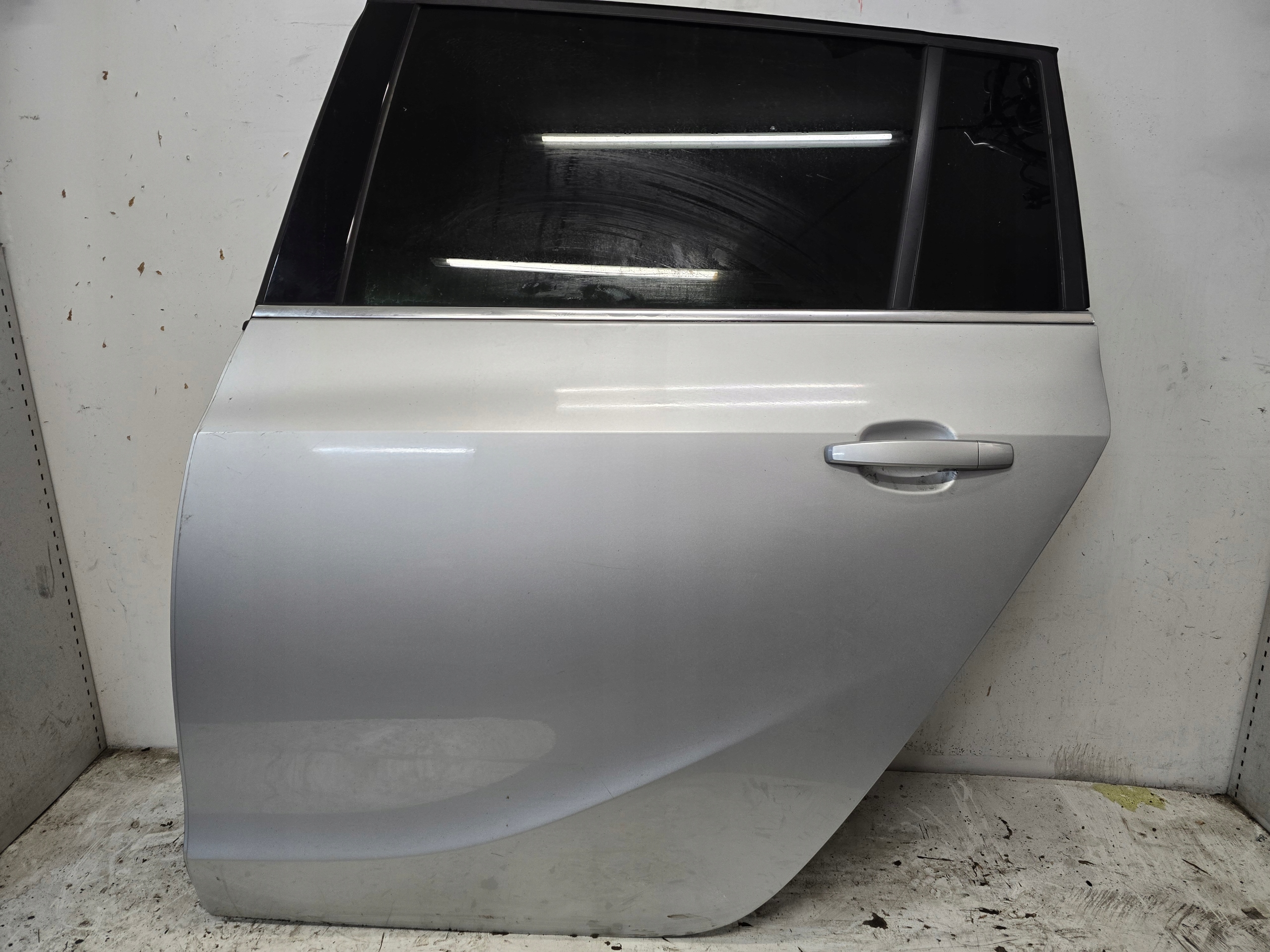 OPEL ZAFIRA C door left rear. left rear part Z176