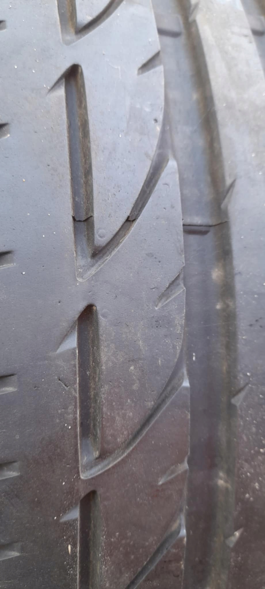 BRIDGESTONE POTENZA S001 255/35R19 92Y