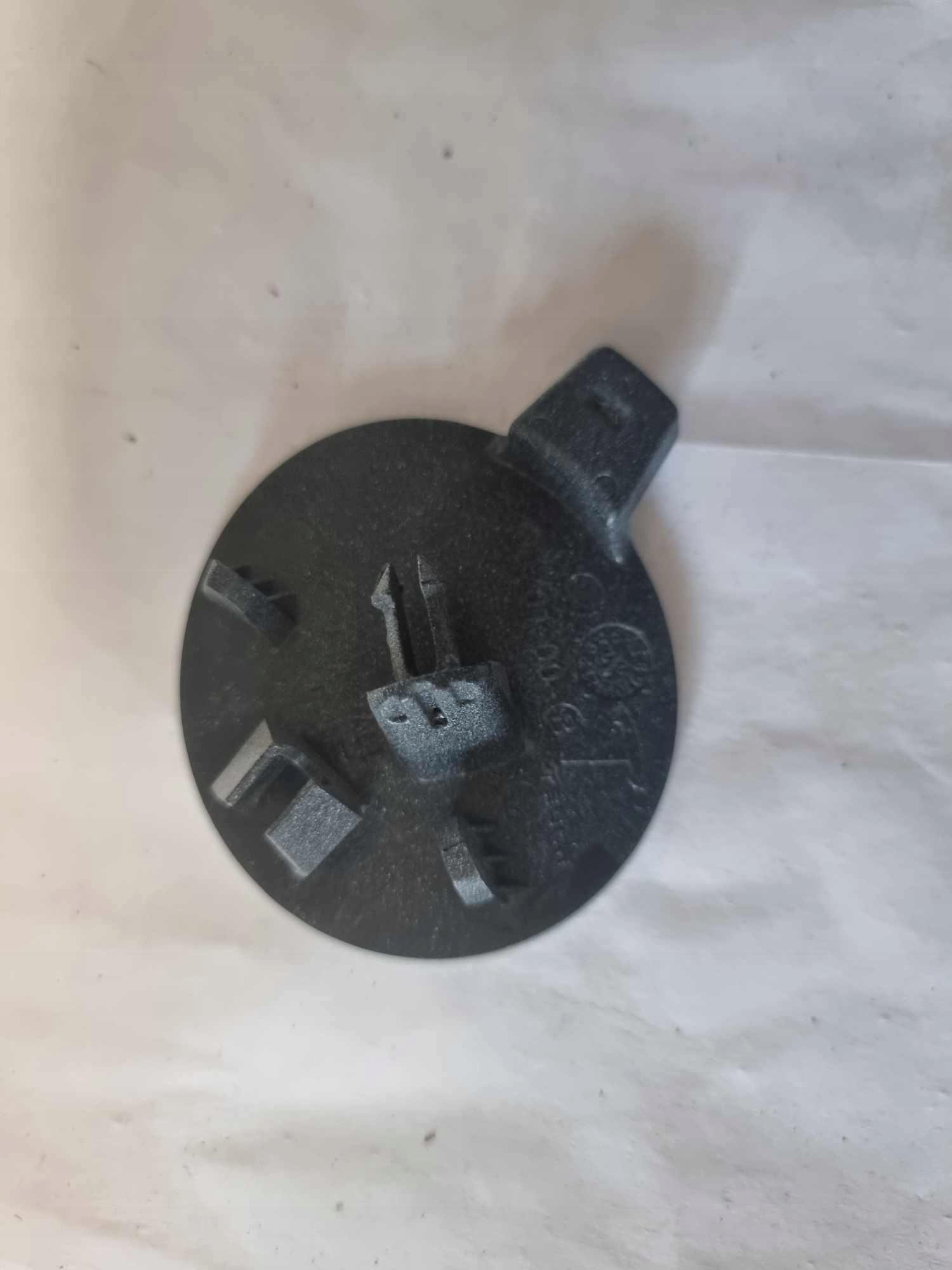 TESLA MODEL 3 -> towing hook cap of a bumper front