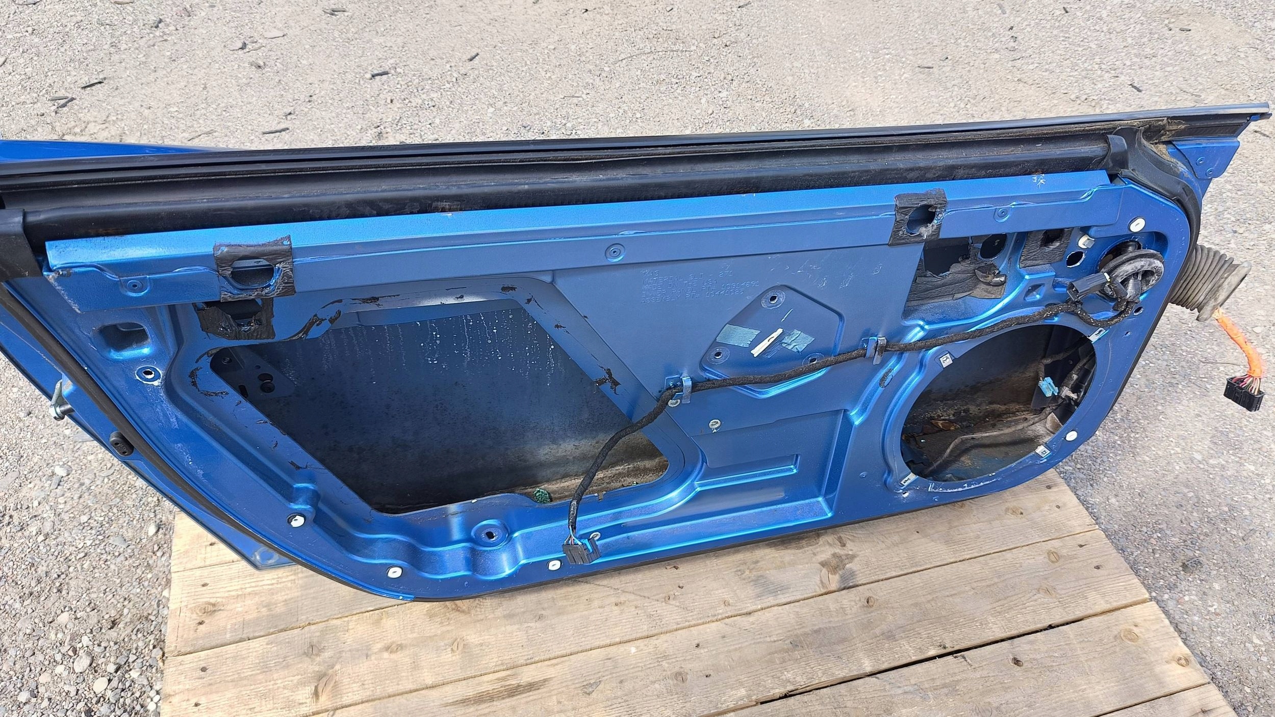 door left Chevrolet Corvette C6 2005-2013