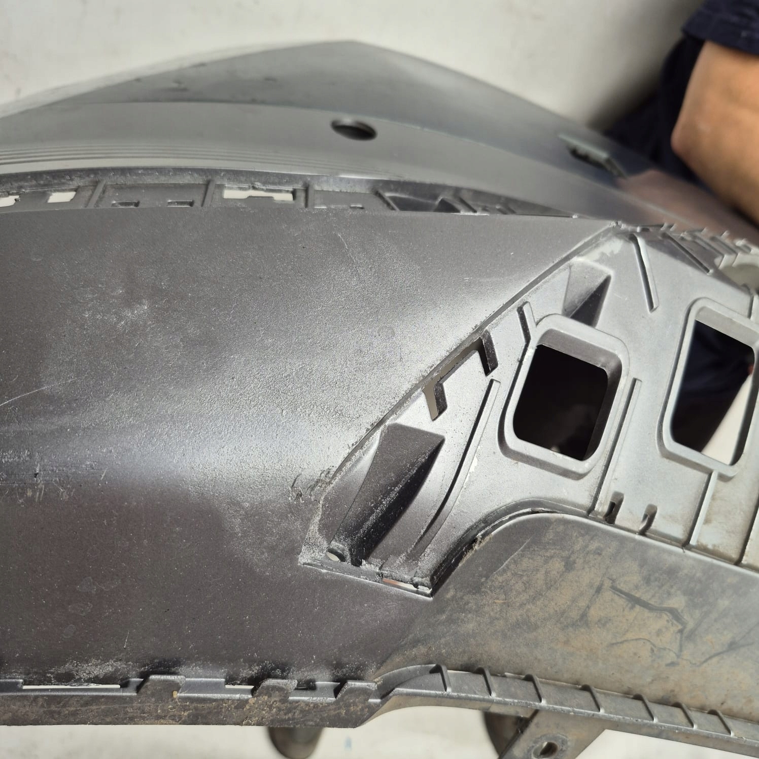 HYUNDAI IONIQ 5 21-24 bumper front front PDC