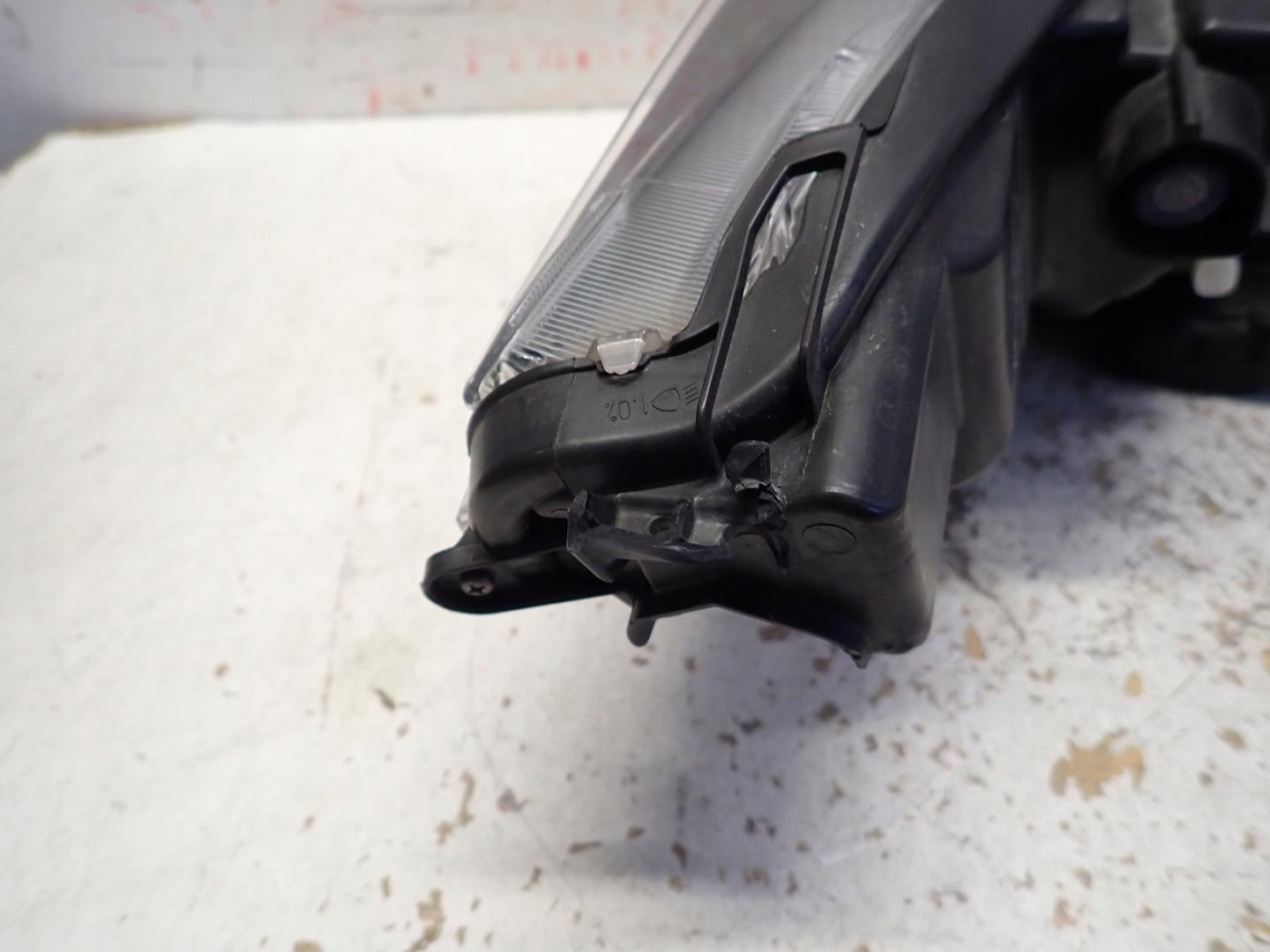 light front front left TOYOTA YARIS IV 2020- FULL LED 0018411