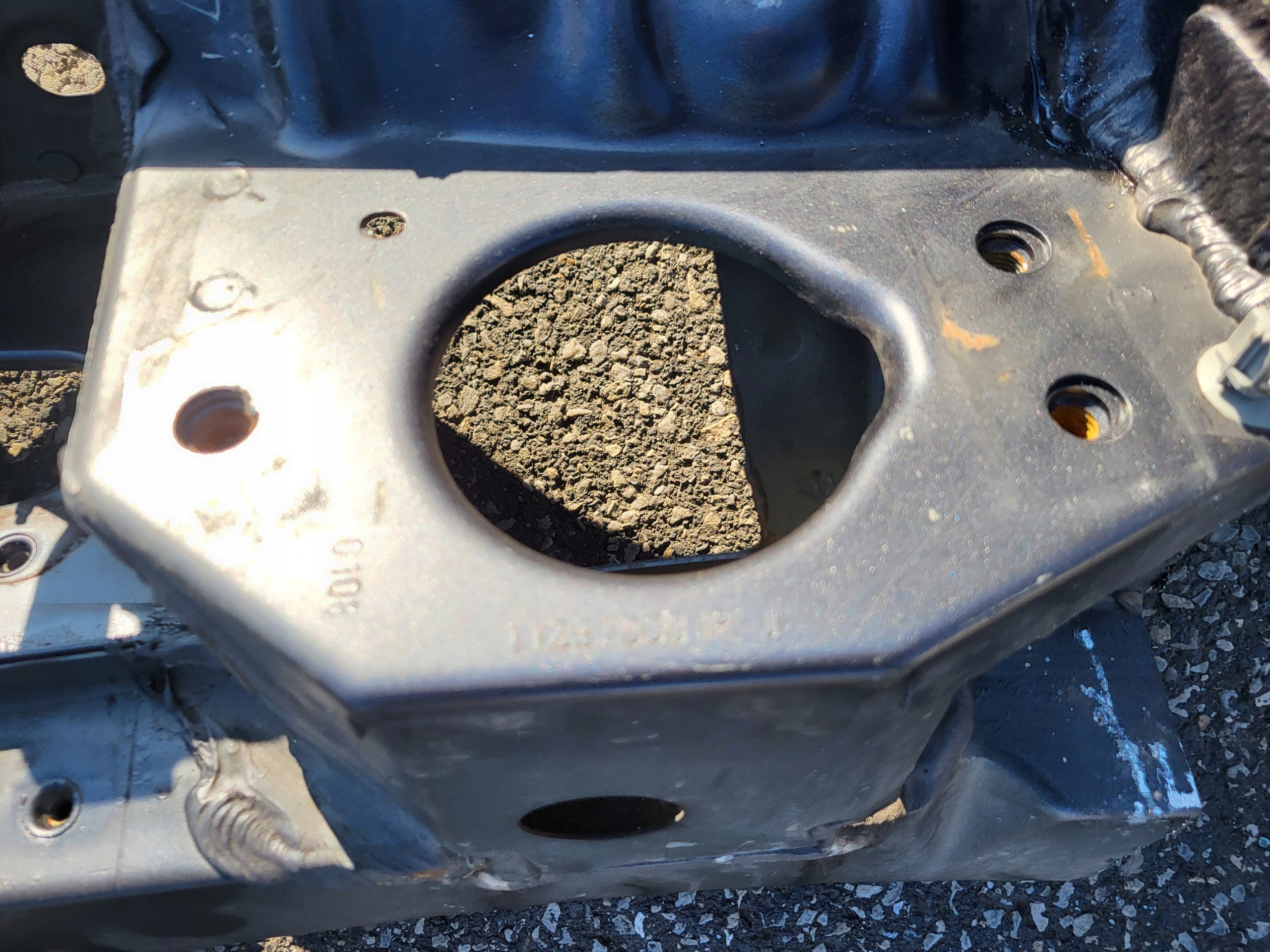 quarter right front quarter FARTUCH placement RENAULT LAGUNA III 3 OE