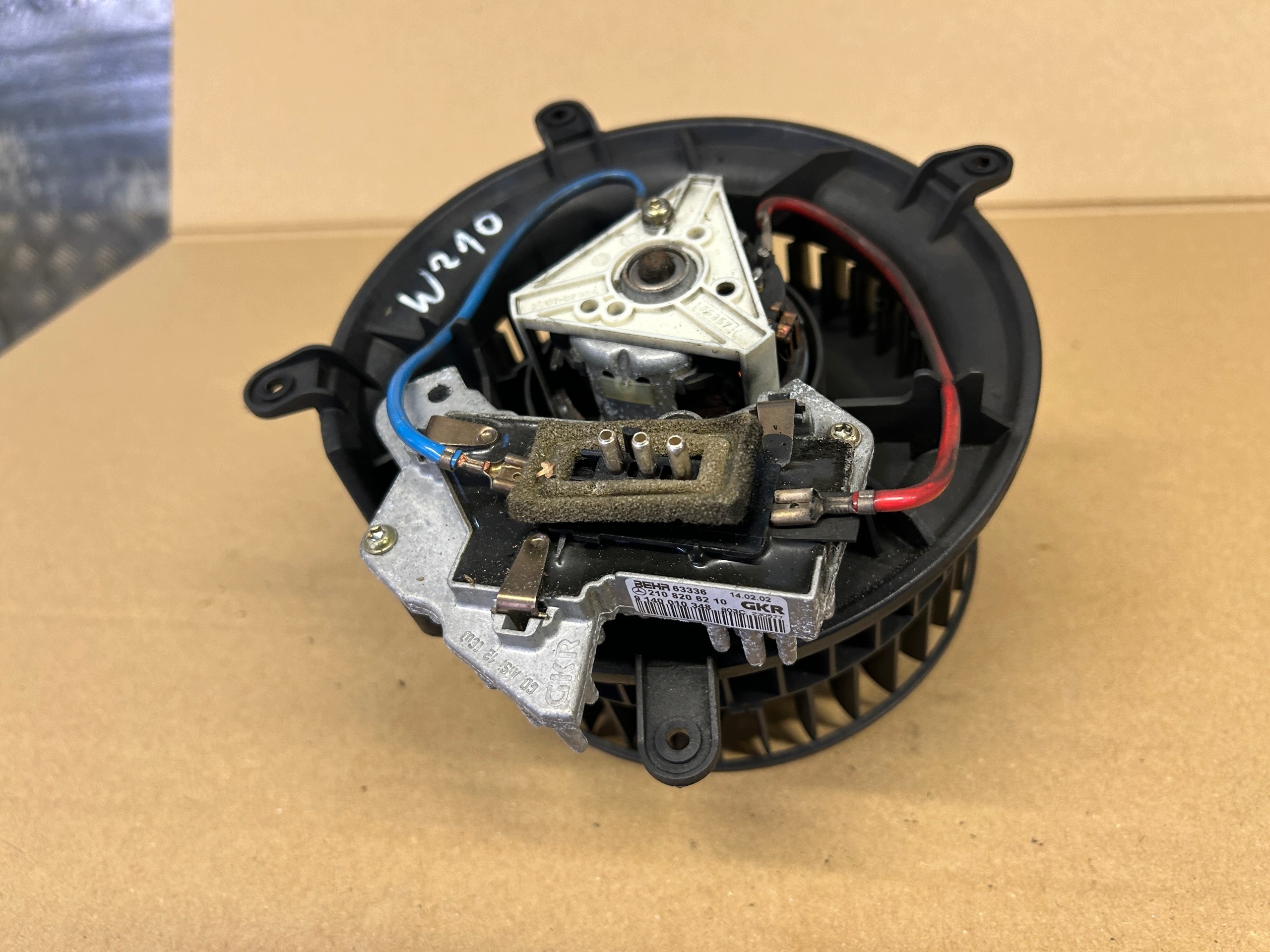 MERCEDES W210 ventilátor topení EUROPA