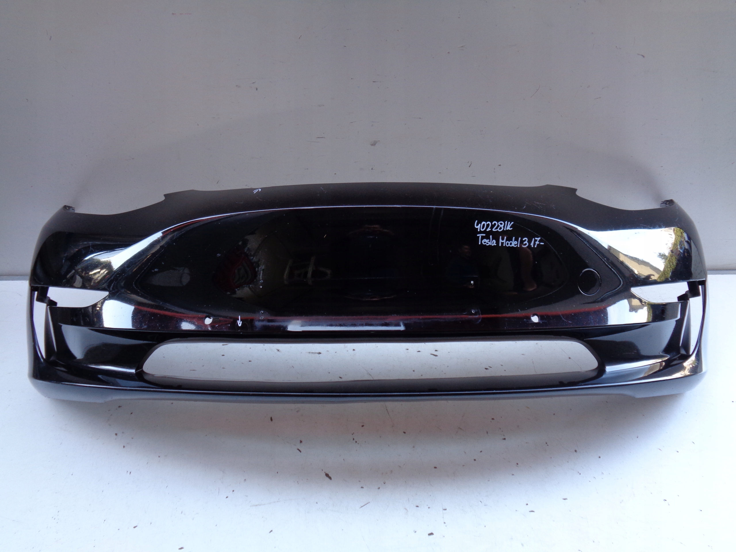 front bumper TESLA MODEL 3 17- NR 40228
