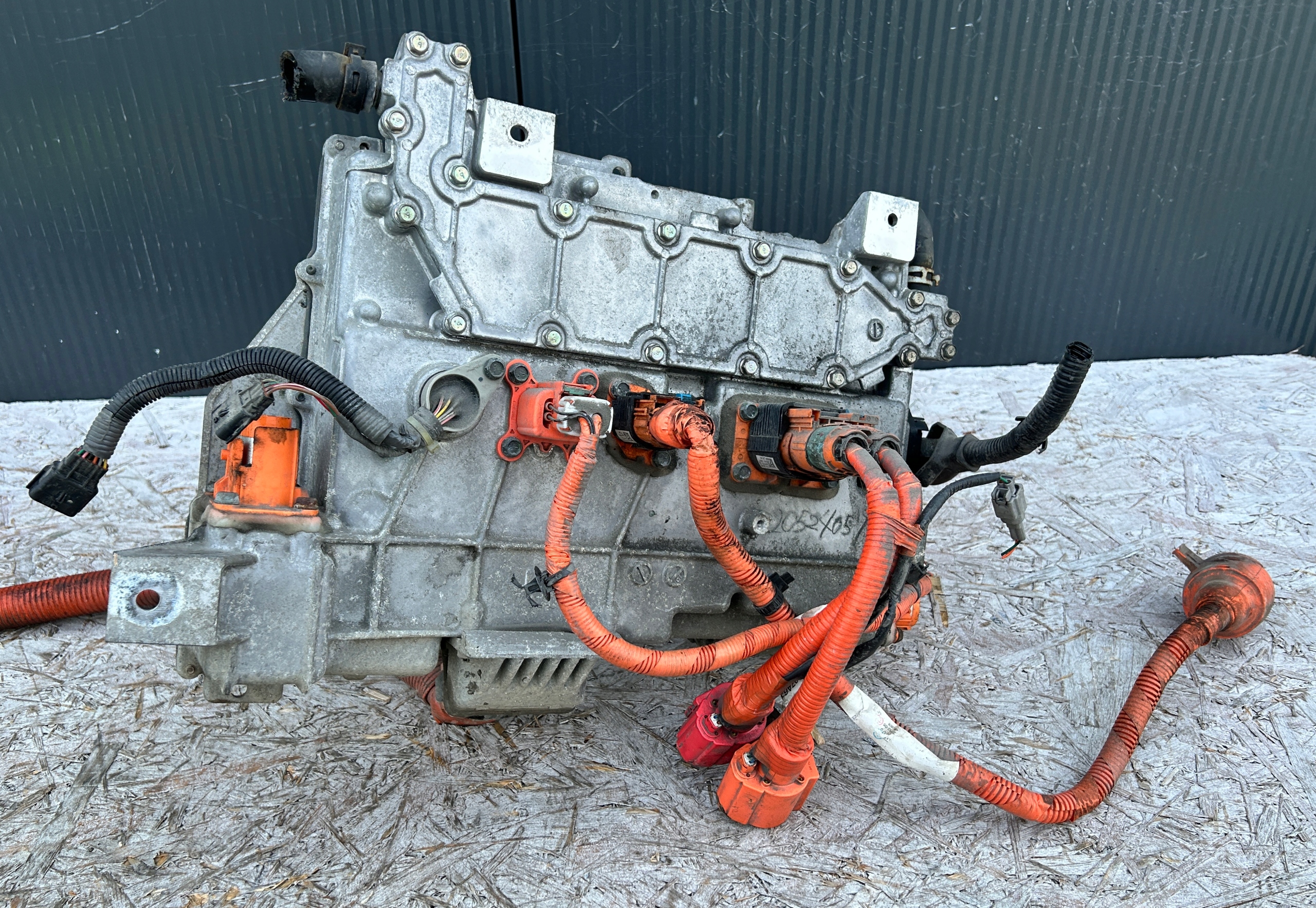 KONWERTER INWERTER FALOWNIK NISSAN LEAF e ZE0 10