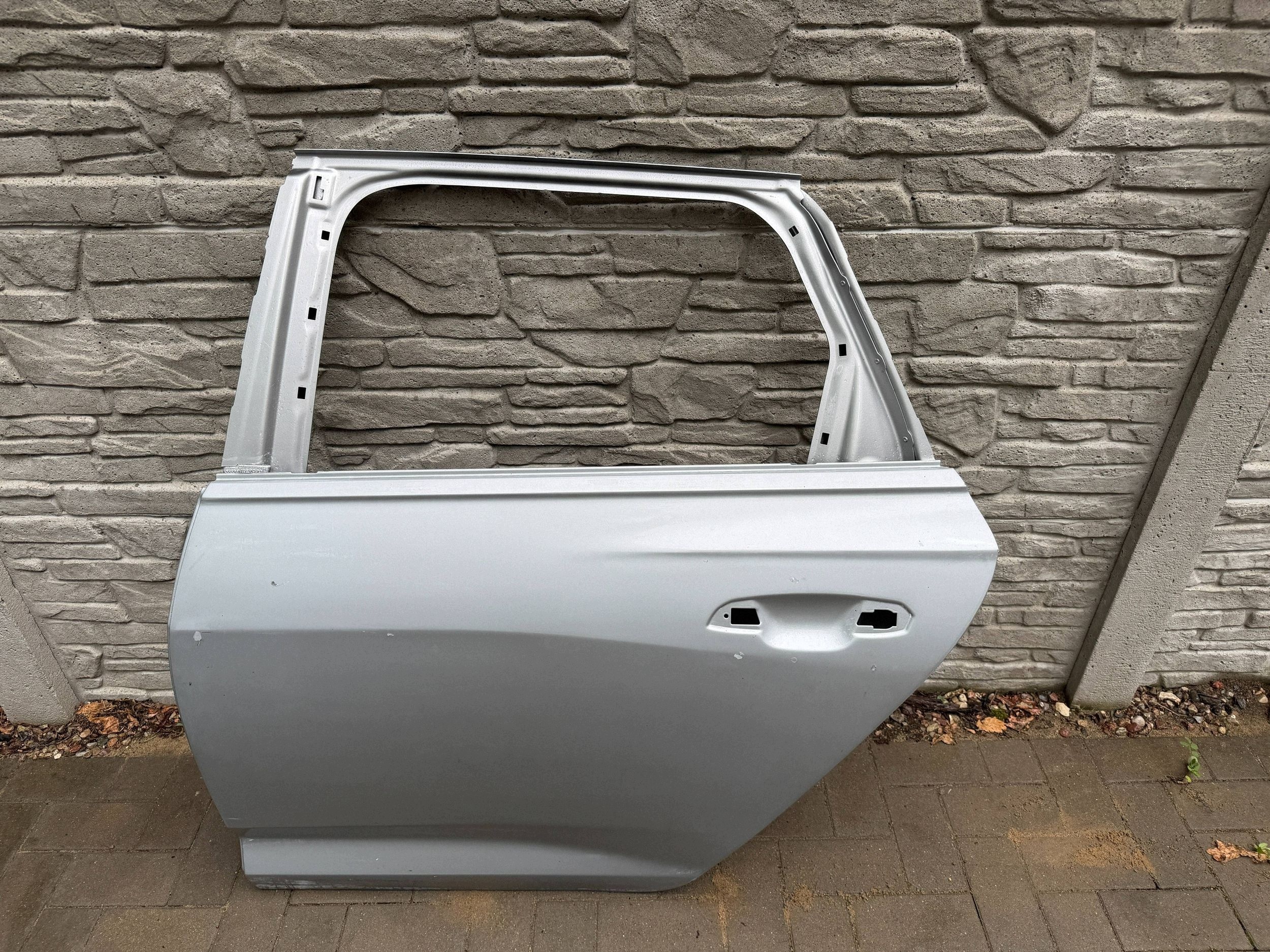 Audi A6 4K Avant Kombi door rear part left rear. left