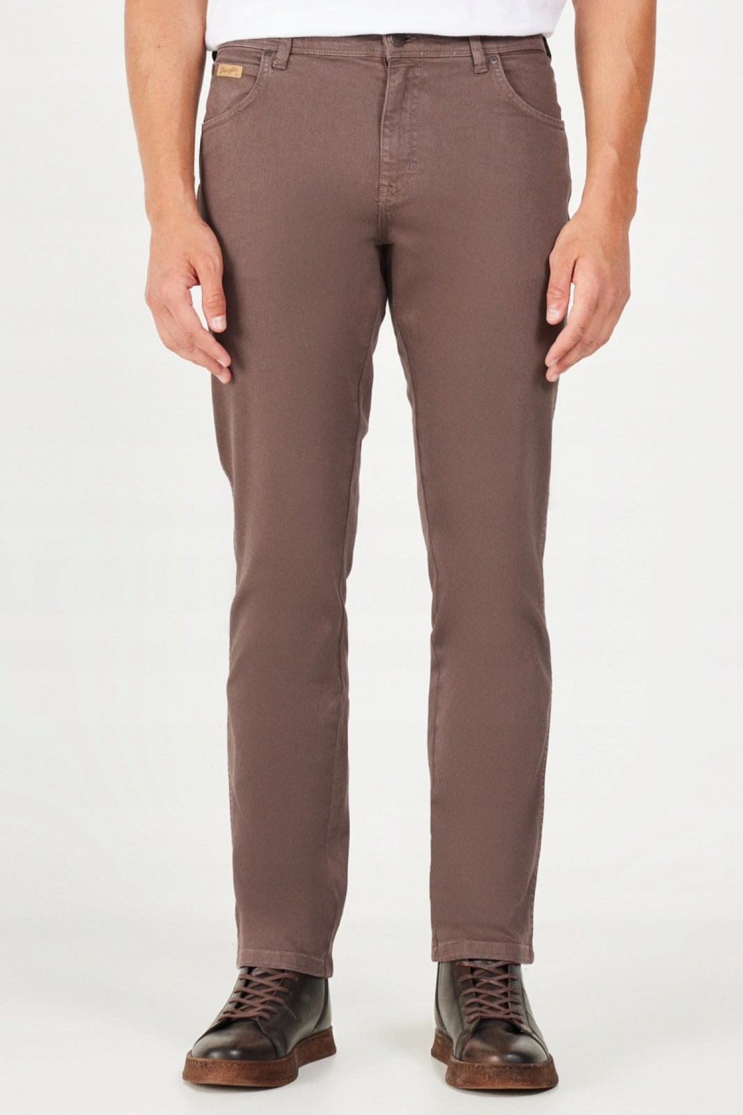 Pánské zúžené kalhoty Wrangler Texas Slim Brown 112388622 36/30