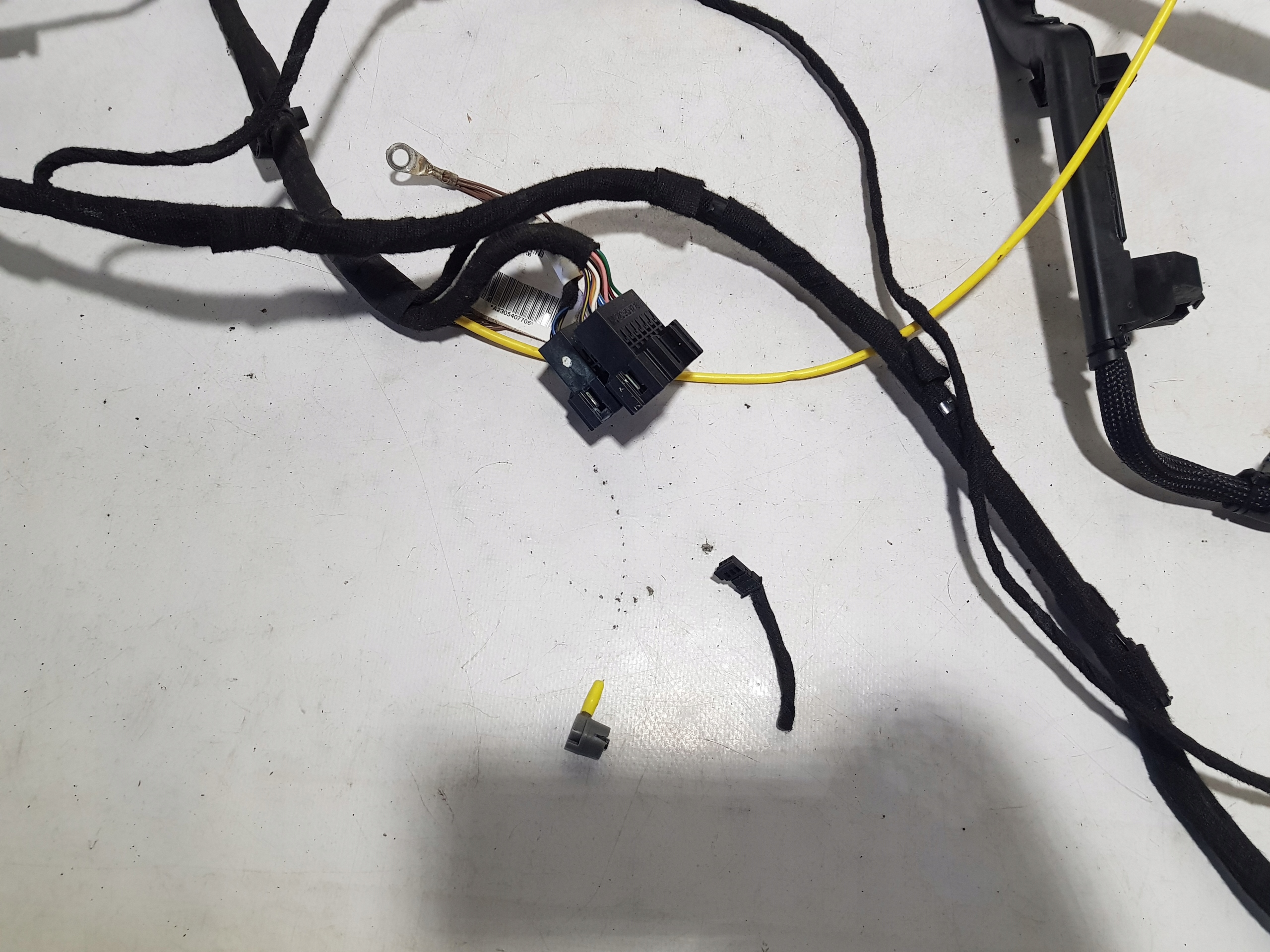 bundle wiring bonnet 2305407706 MERCEDES SL R230 W230