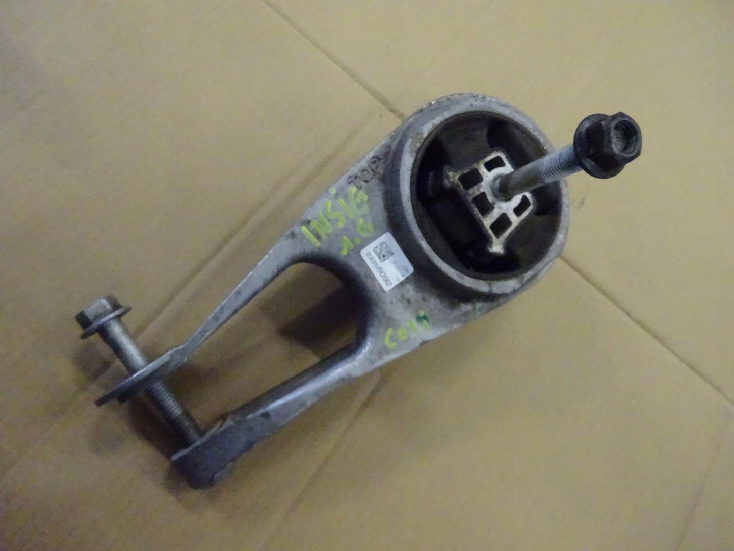 23356092 - лапа подушка коробки OPEL INSIGNIA b 1,6 cdti 19R