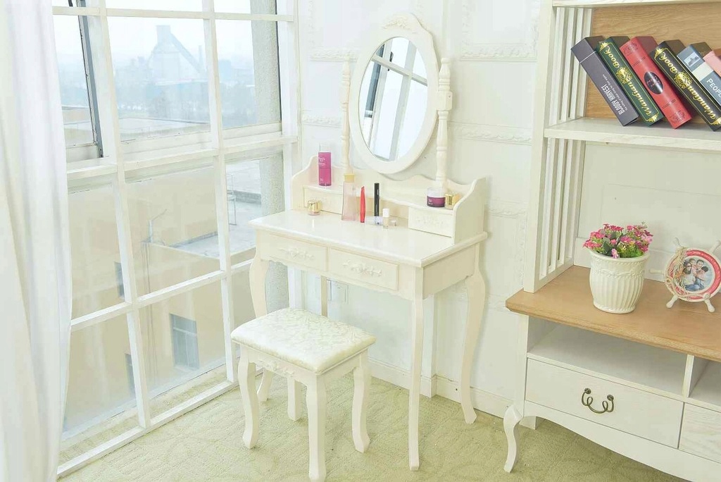 TOALETKA KOSMETYCZNA Z LUSTREM BIAŁA + TABORET 4 szuflady STYLOWA ELEGANCJA Marka Funfit