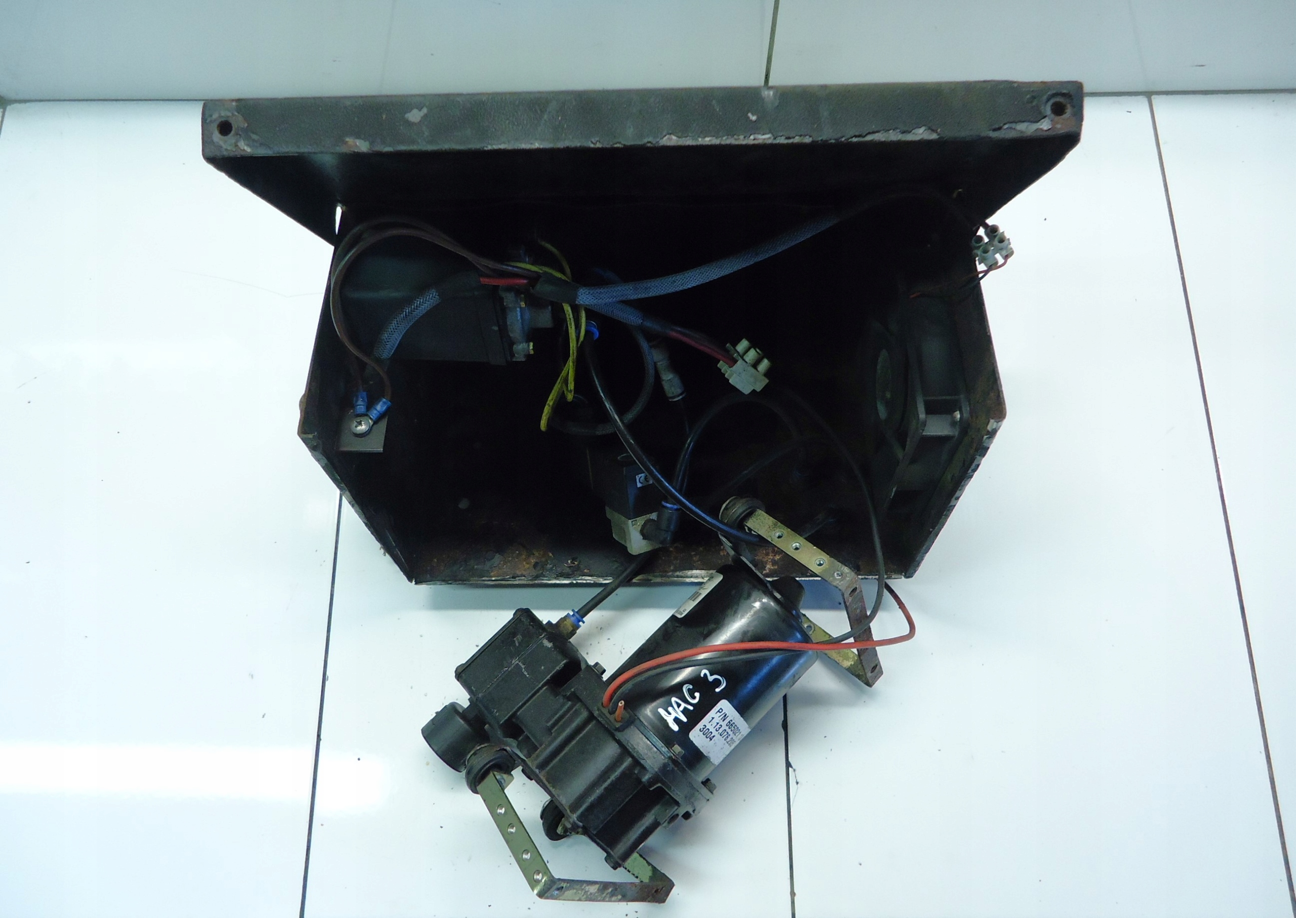 MERCEDES SPRINTER pump springing 307CDC56-12