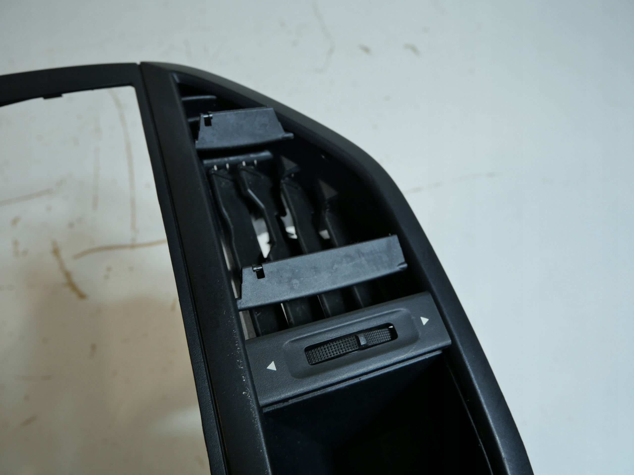 console cover spoiler MERCEDES VITO 447 A4476890547