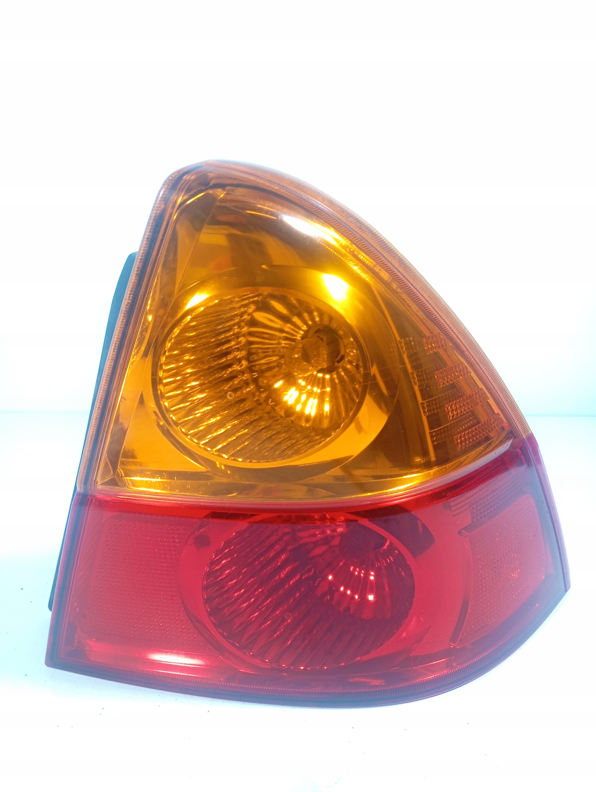 Suzuki Liana 01-10 light right rear rear part