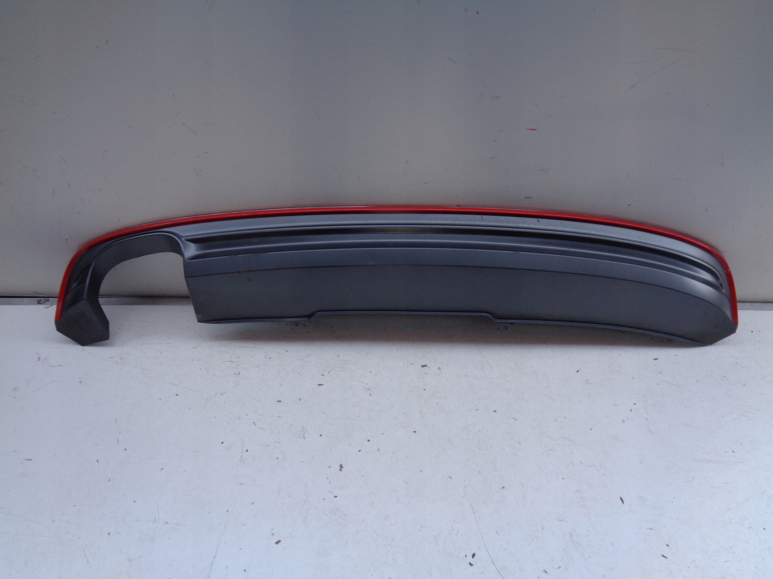accessori Paraurti posteriore AUDI A4 B9 8W 8W0 15