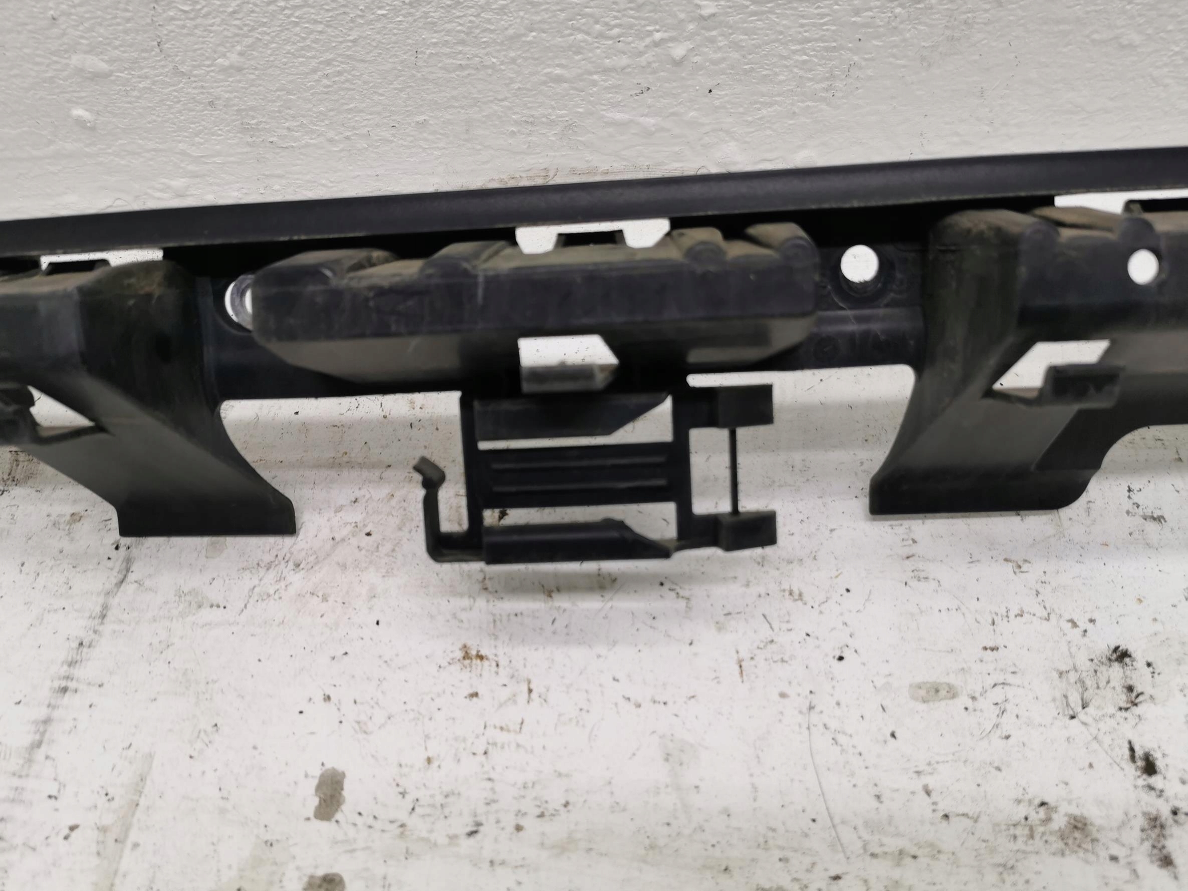 Support Support plaque Arrière BMW SERIA 3 E91 /LCI 7127720