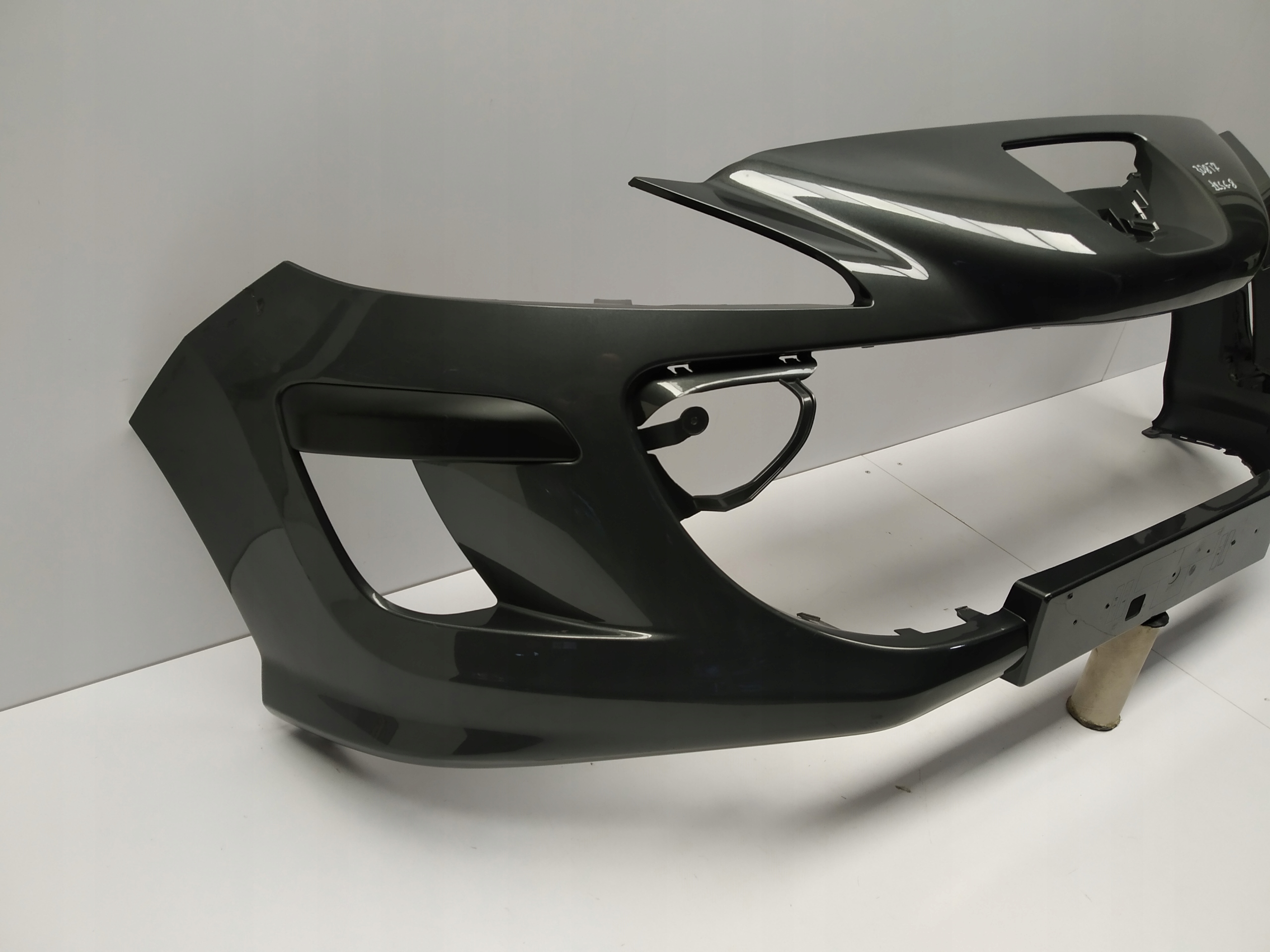 2007-2011r Peugeot 308 T7 bumper front original before lift grey