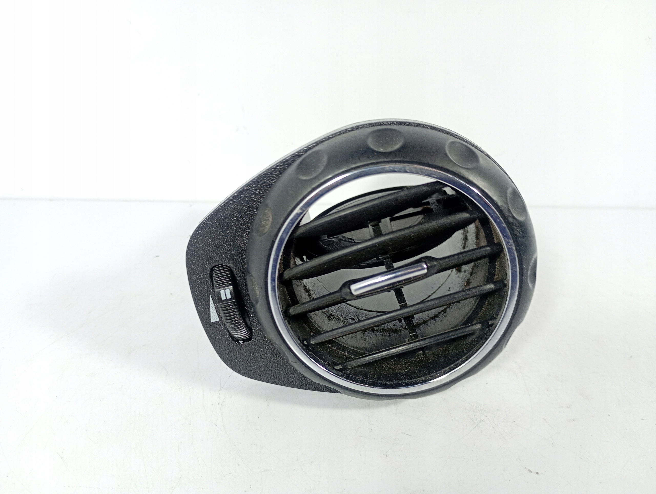 Alfa Romeo 147 00-10 grid air conditioning devices air left